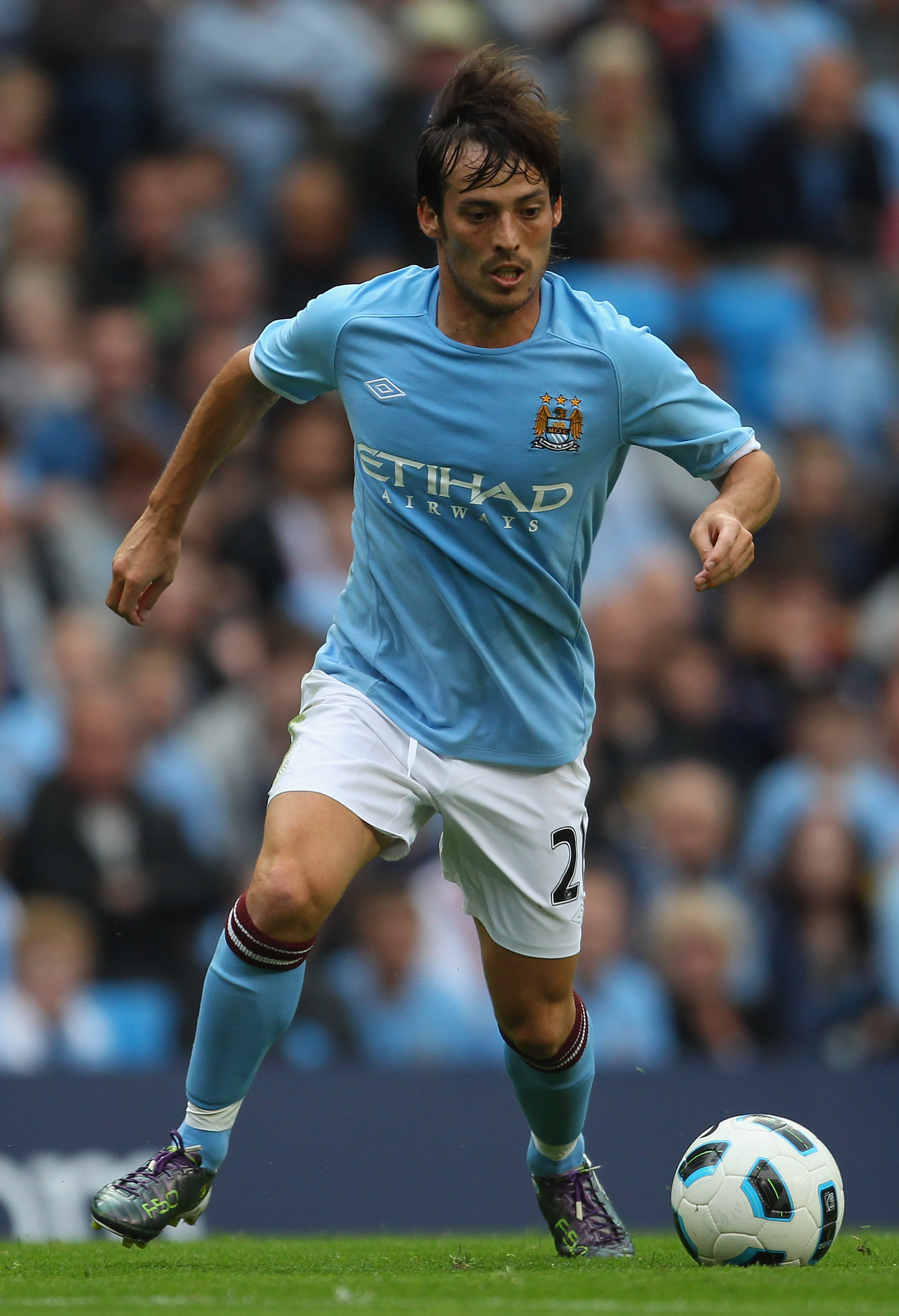 MANCHESTER, ENGLAND - AUGUST 07:  David Silva of Manchester City during the pre-season friendly match between Manchester City and Valencia at the City of Manchester Stadium on August 7, 2010 in Manchester, England.  (Photo by Alex Livesey/Getty Images)