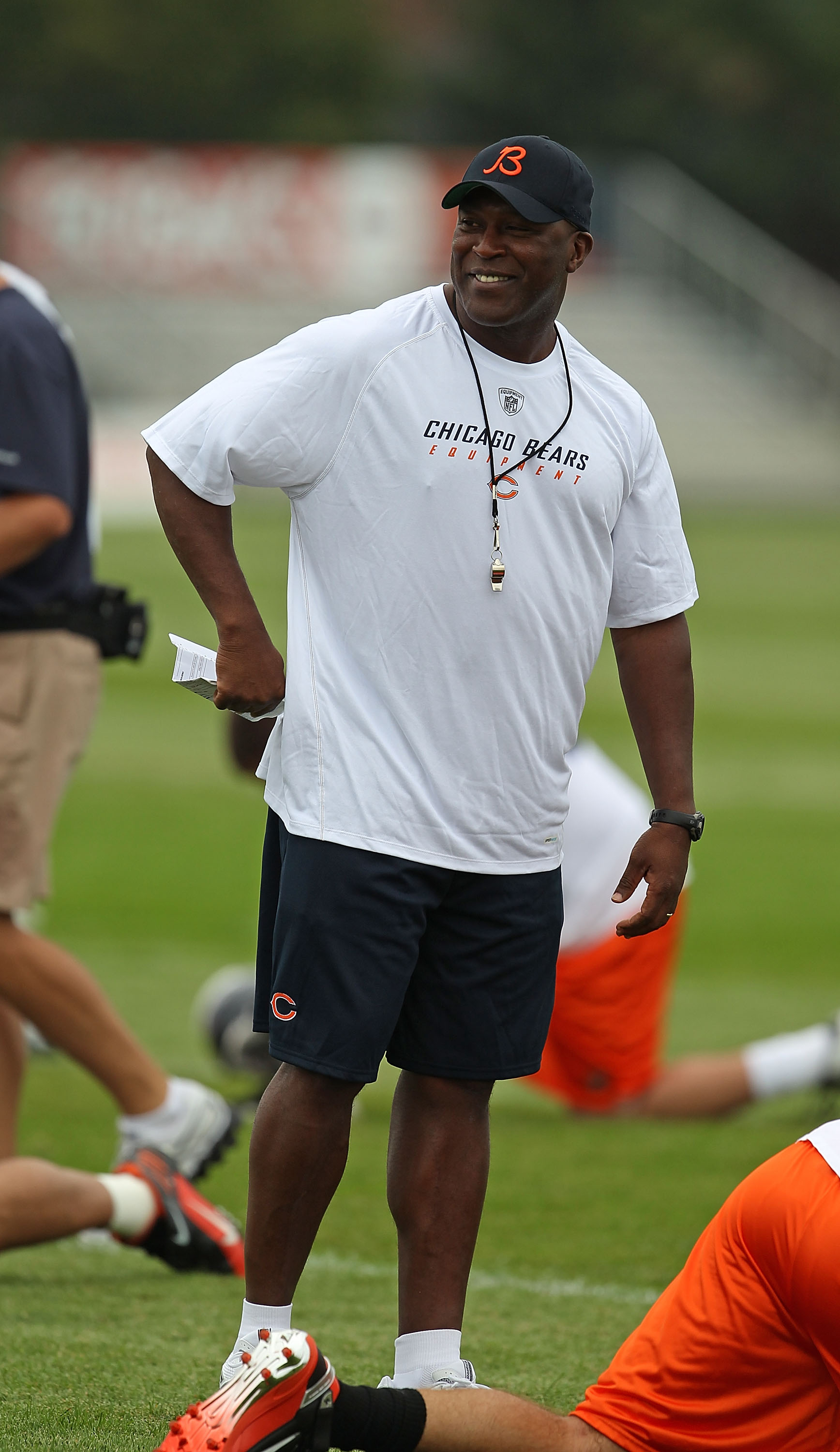 Chicago Bears camp: Israel Idonije sticks to what got him there