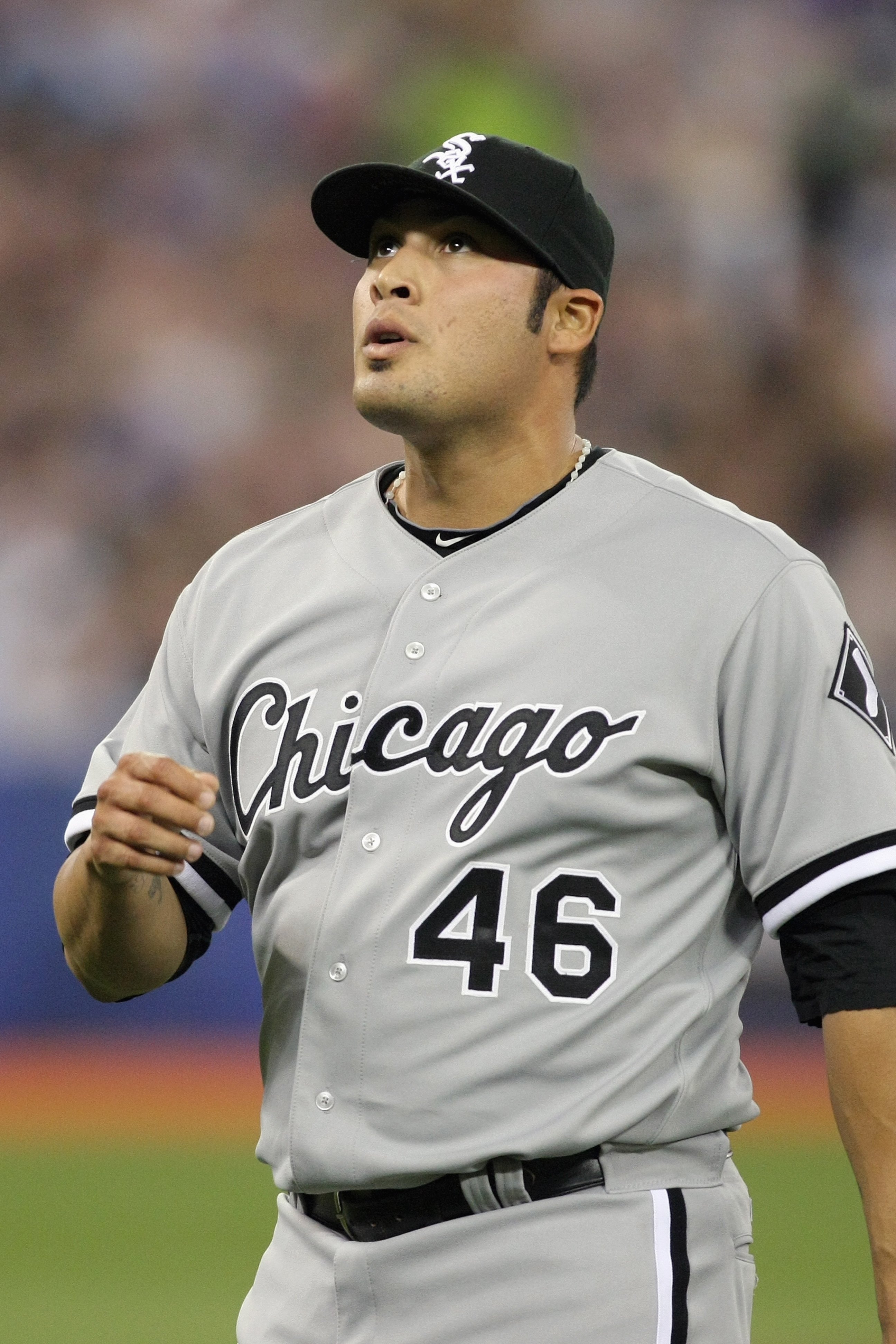 Chicago White Sox closer Bobby Jenks comes to the set position during the  ninth inning against