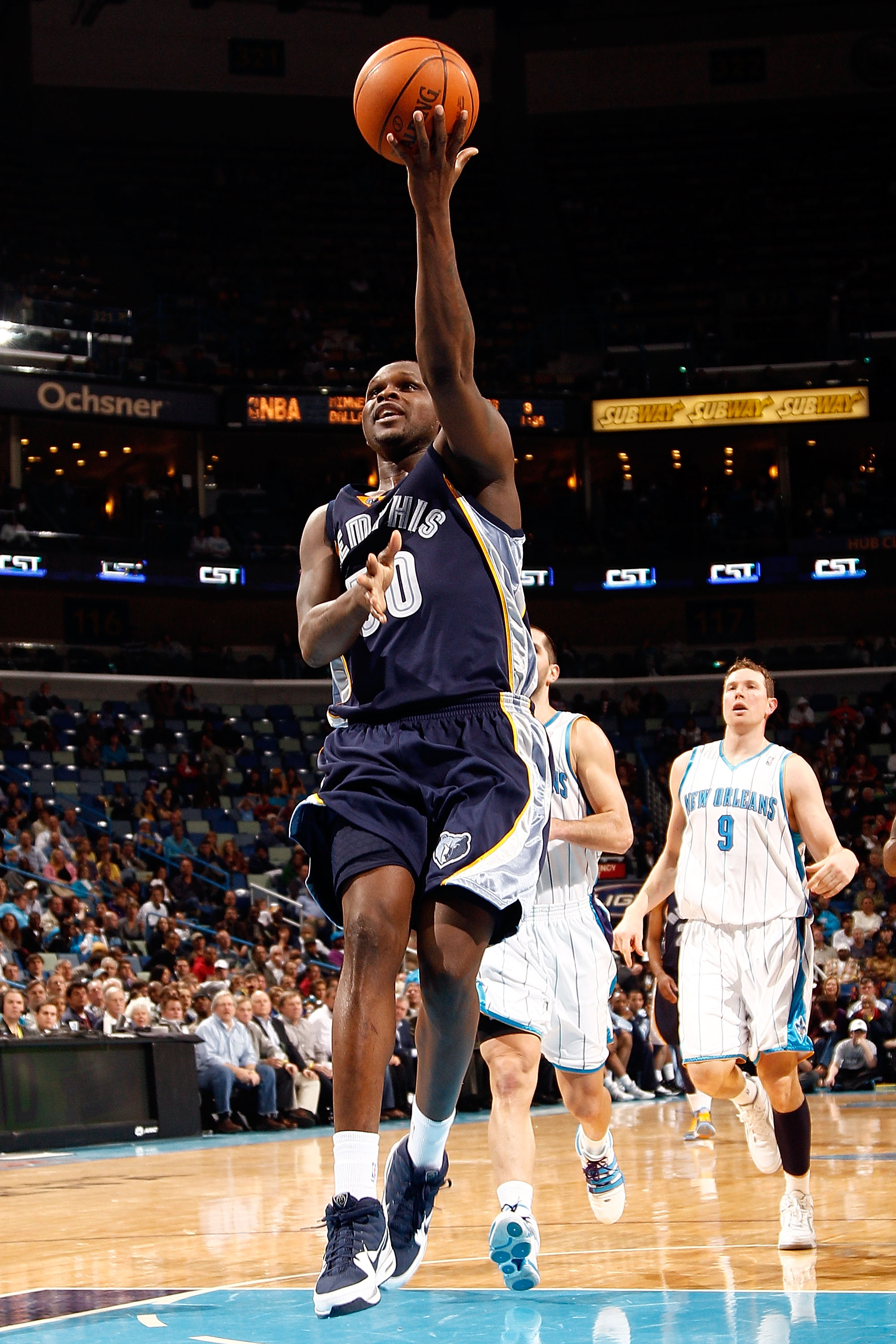 NEW ORLEANS - MARCH 03:  Zach Randolph #50 of the Memphis Grizzlies makes a shot against the New Orleans Hornets at the New Orleans Arena on March 3, 2010 in New Orleans, Louisiana.  NOTE TO USER: User expressly acknowledges and agrees that, by downloadin