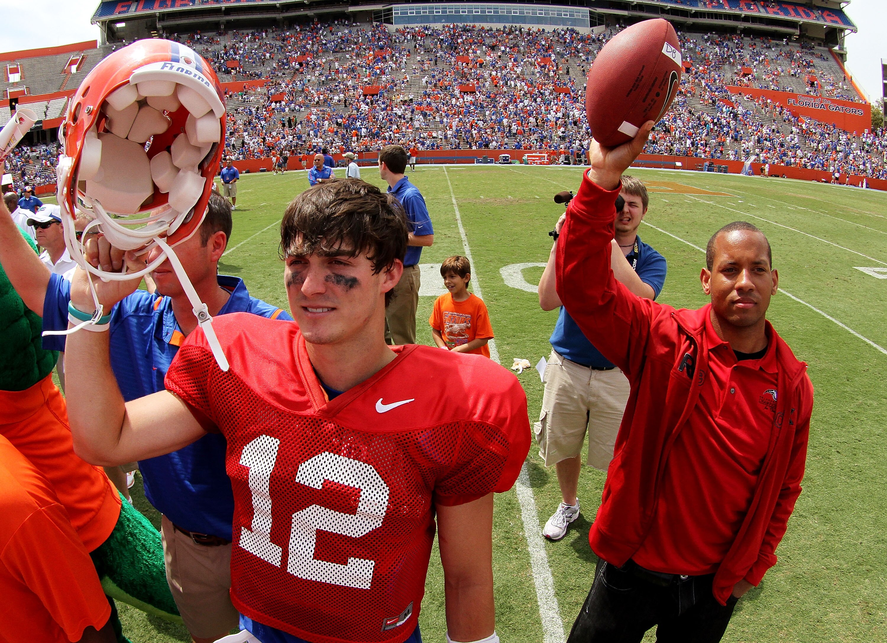From Heisman Hopefuls To Heroes: Navy Qbs Through The Years - jr5hwf2