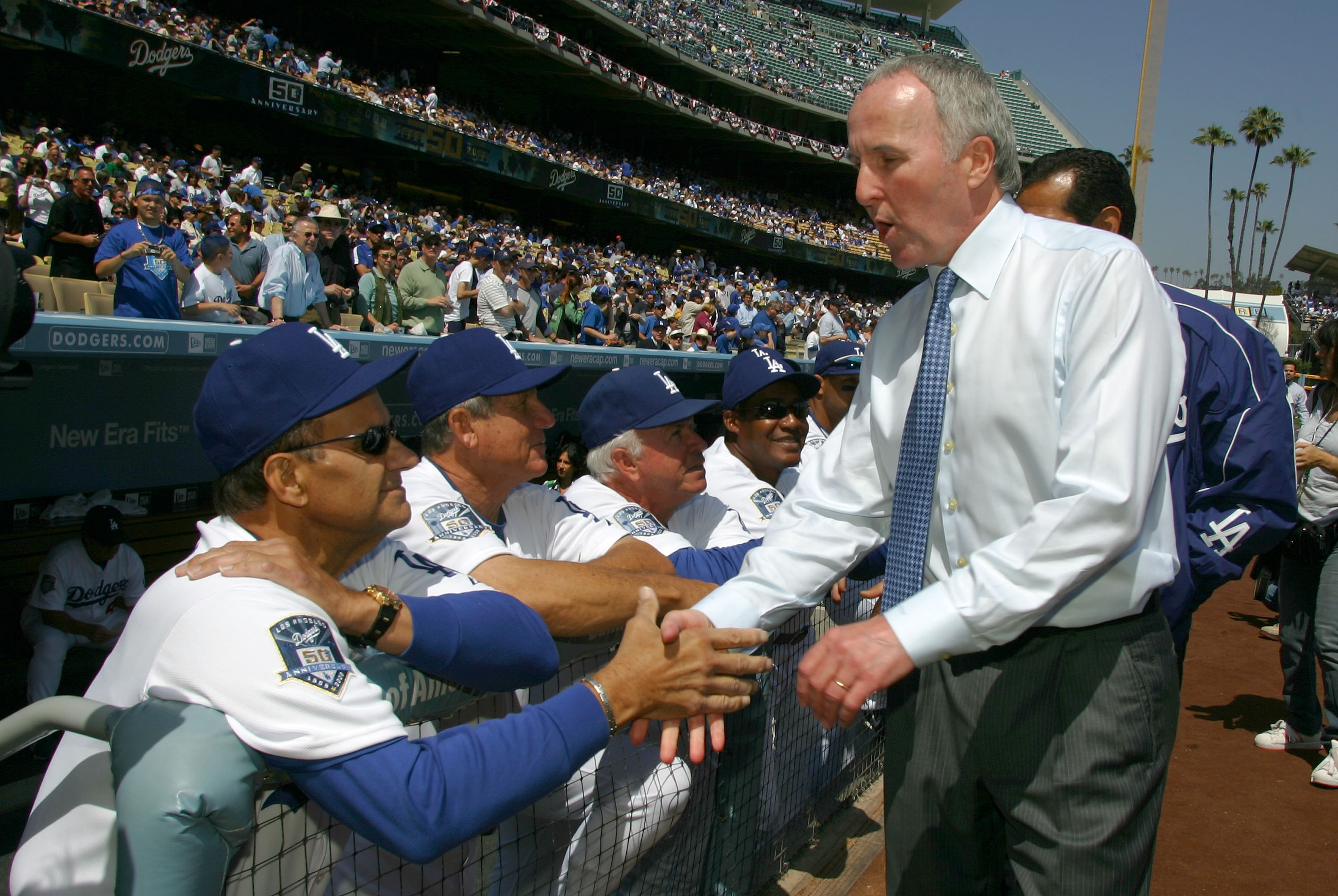 Dodger Stadium Dugout Club 1 Seat Numbers Direction? : r/Dodgers