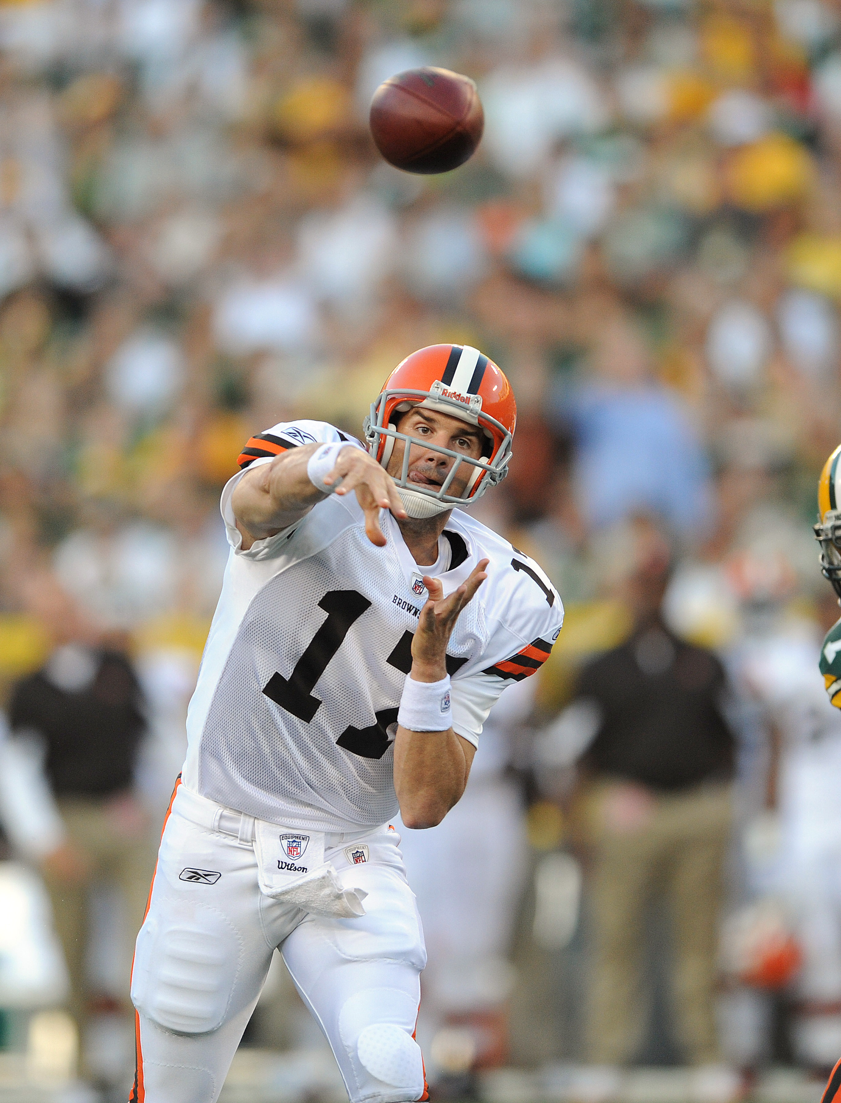 Cleveland Browns fans: Should Jake Delhomme or Seneca Wallace back up Colt  McCoy? Poll 