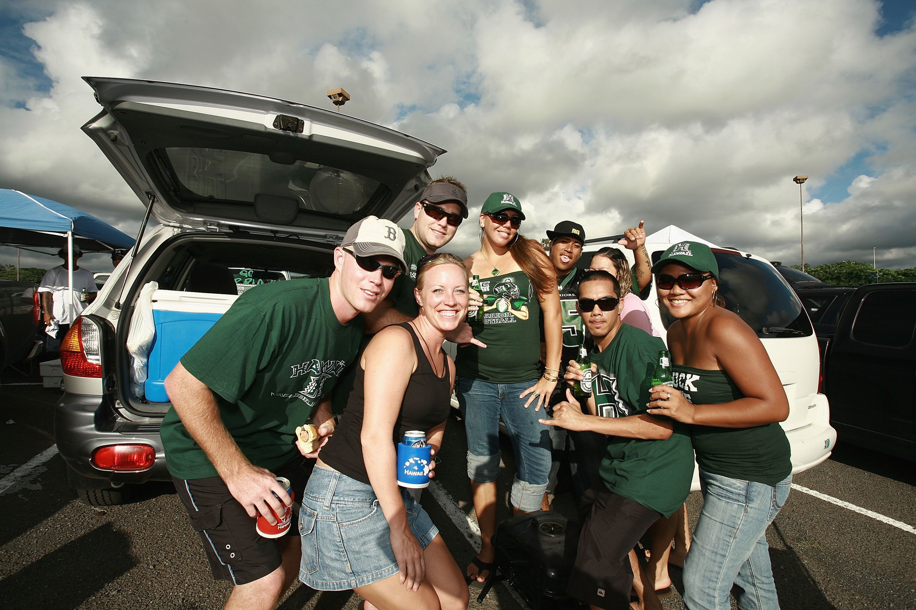 Why Doesn'T Hawaii Have an Nfl Team: Unraveling the Mystery