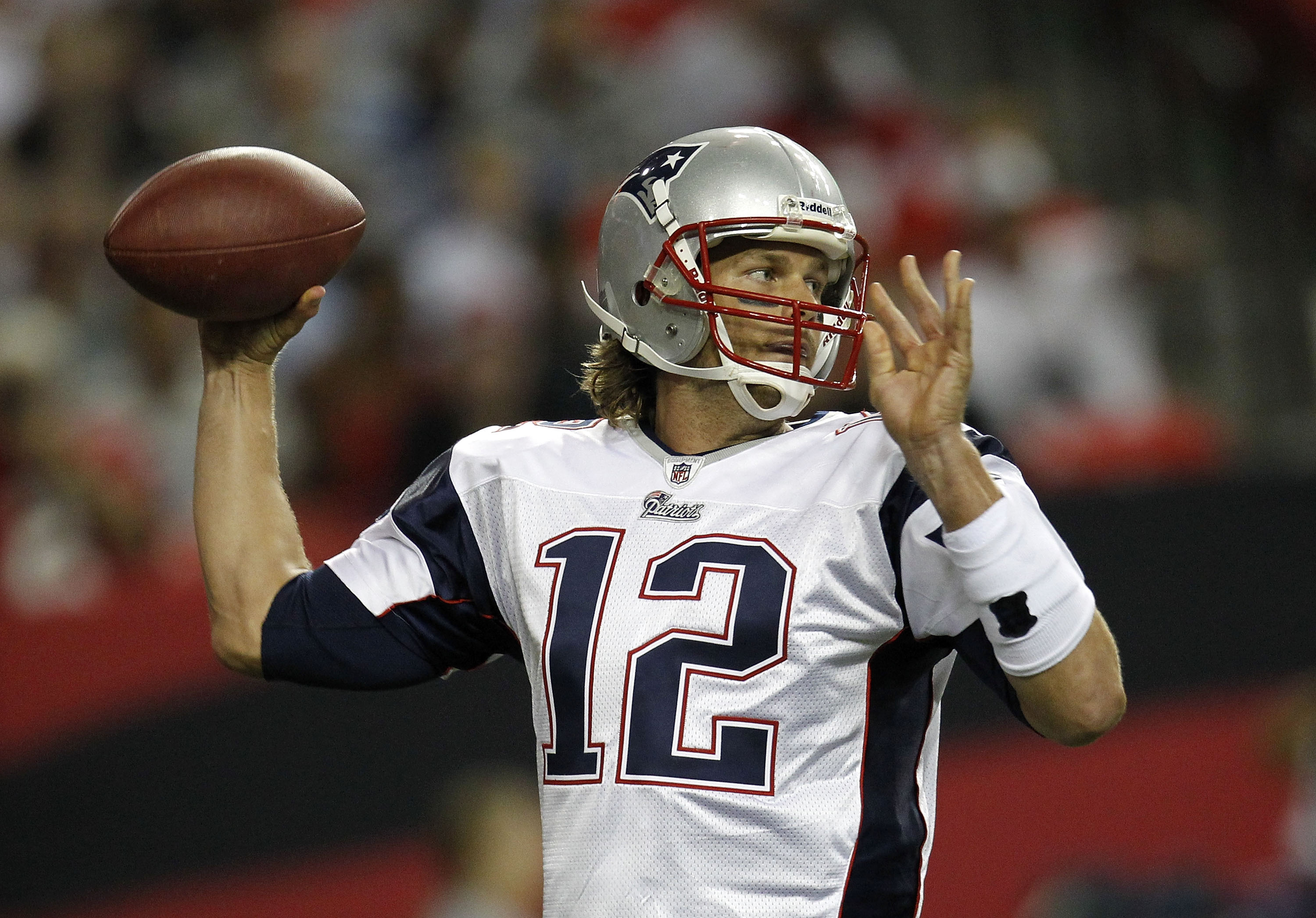 Old School Patriots vs. Youthful Jets: Battle For AFC East Supremacy