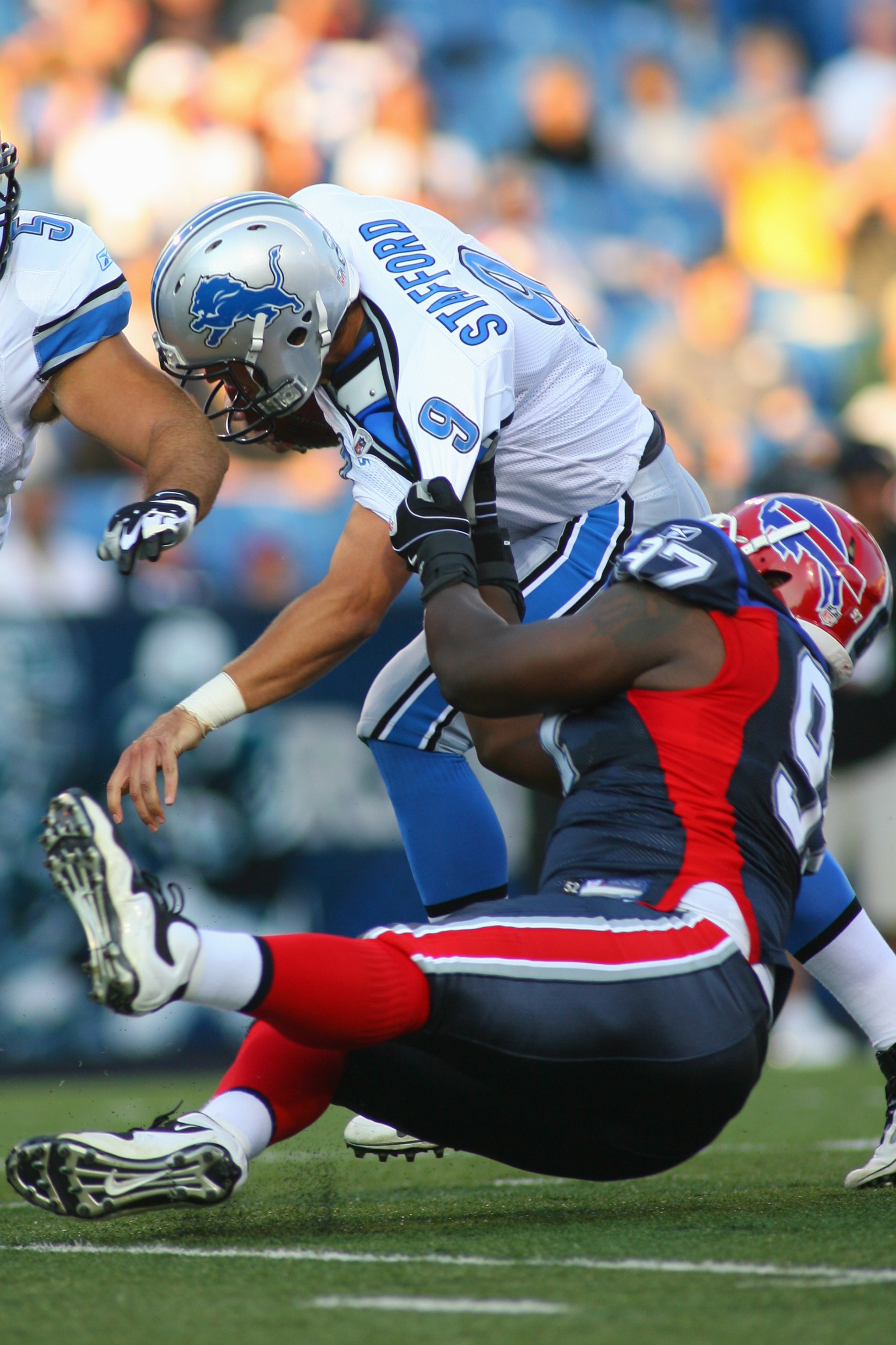 Jacksonville Jaguars quarterback David Garrard (9) looks downfield for an  open receiver in the first quarter against the Buffalo Bills at Ralph  Wilson Stadium in Orchard Park, NY, on November 26, 2006.