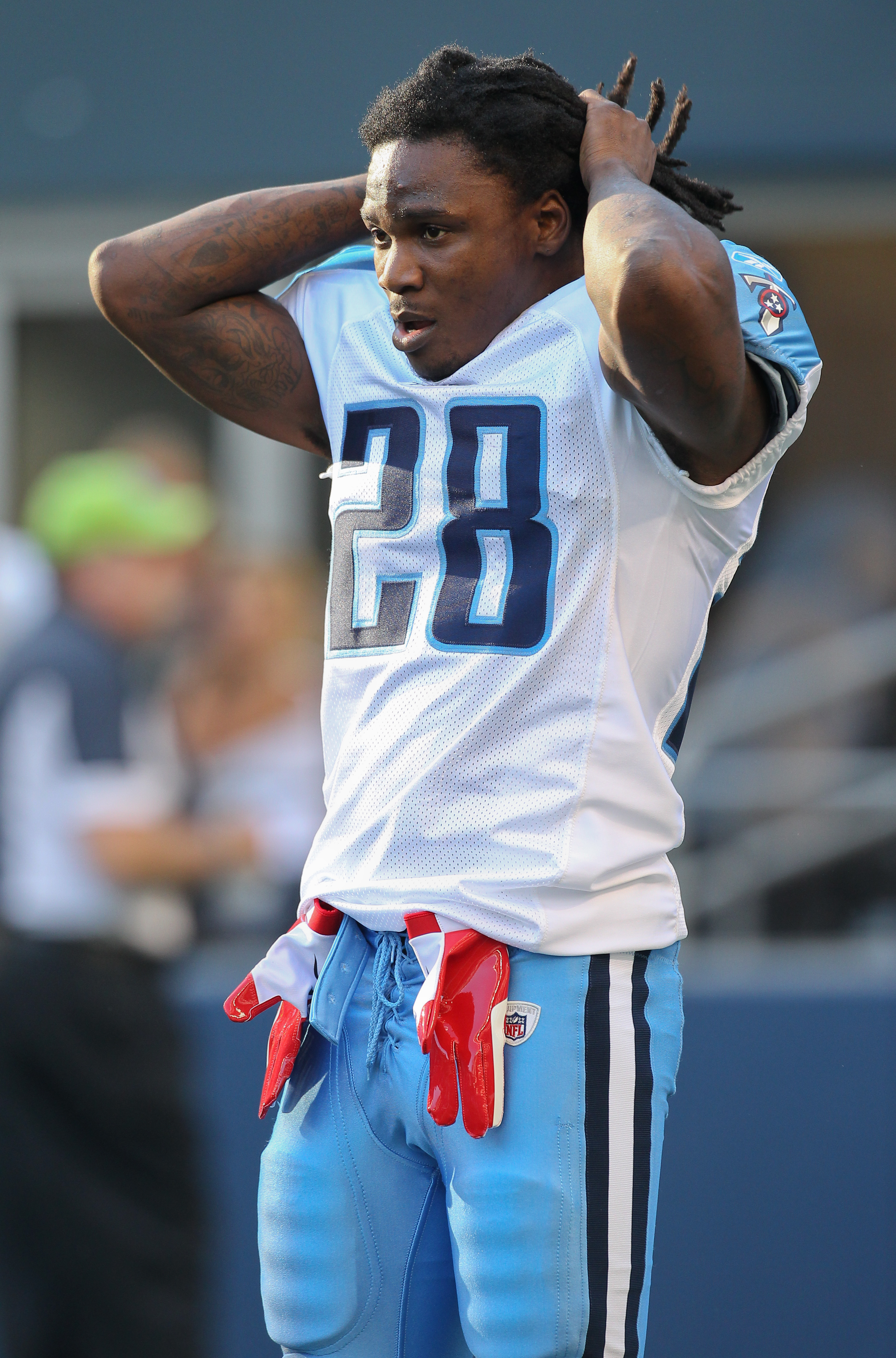 SEATTLE - AUGUST 14:  Running back Chris Johnson #28 of the Tennessee Titans looks on prior to the preseason game against the Seattle Seahawks at Qwest Field on August 14, 2010 in Seattle, Washington. (Photo by Otto Greule Jr/Getty Images)