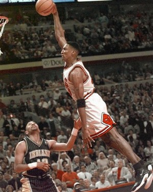 Chicago Bulls: 10 Ideas For Scottie Pippen's United Center Statue ...