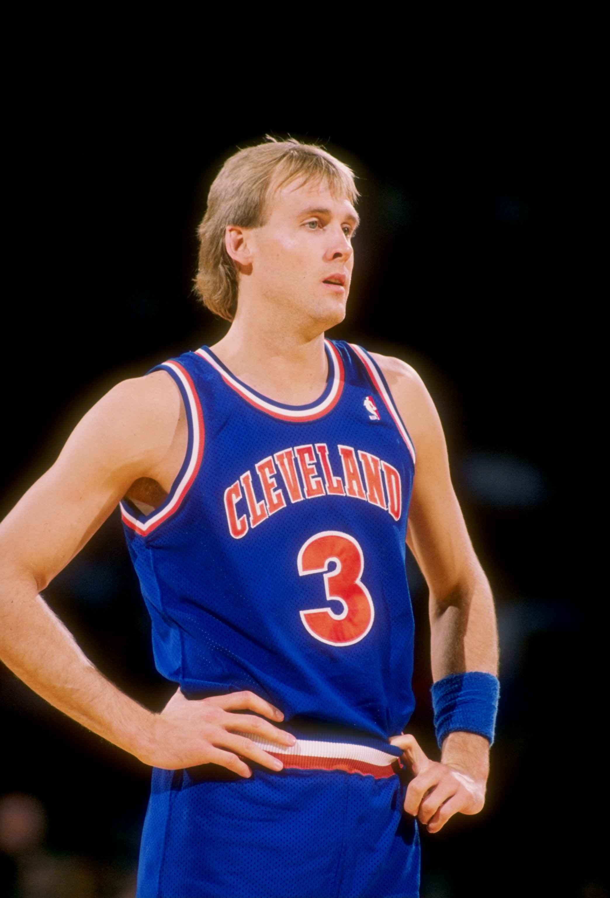 1989-1990:  Guard Craig Ehlo of the Cleveland Cavaliers looks on during a game. Mandatory Credit: Tim de Frisco  /Allsport