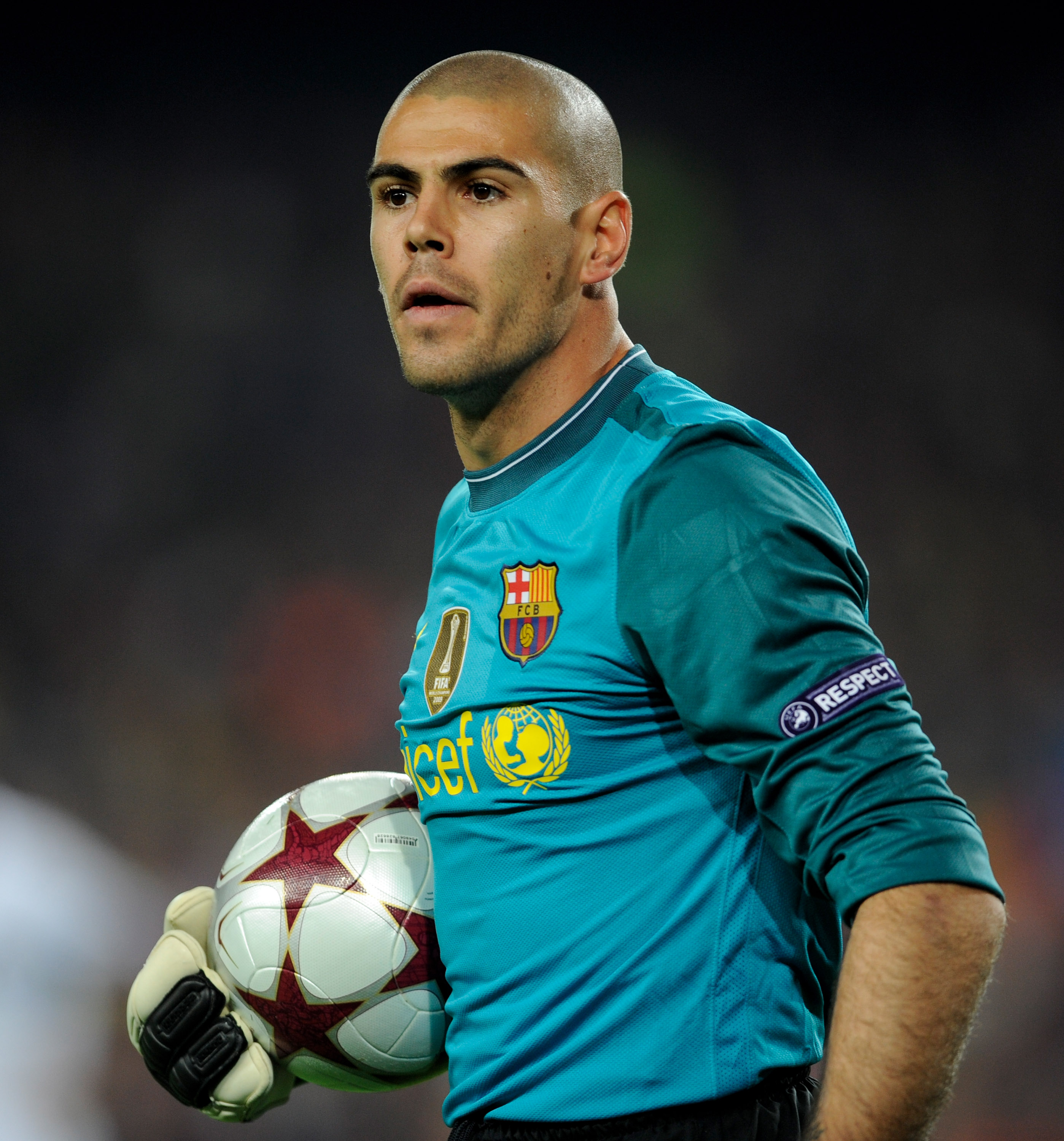 Barcelona 2010/11 v Barcelona 15/16: who would win? Football Manager takes  a look, Football News