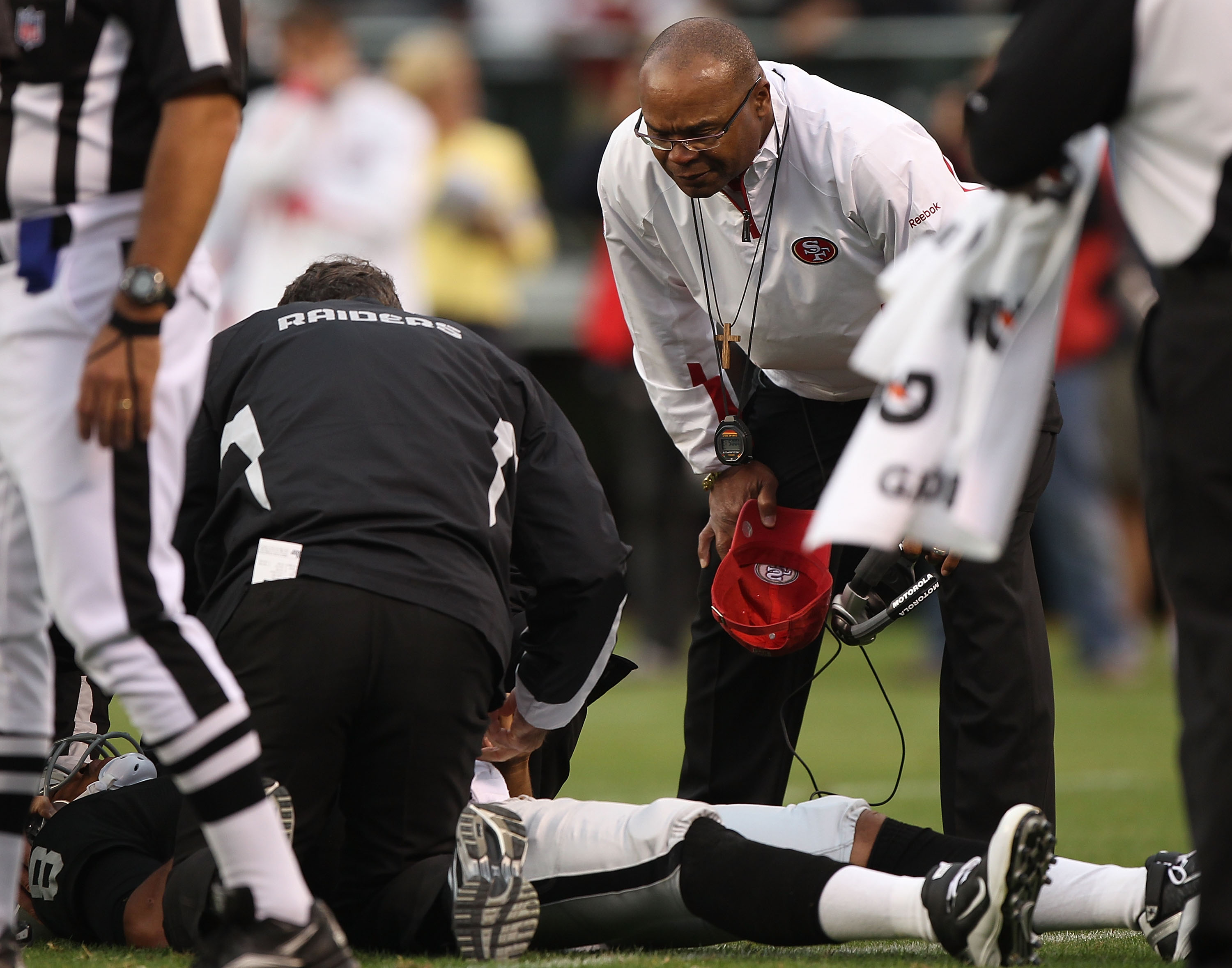 Oakland Raiders Vs San Francisco 49ers: A Coach's View of The