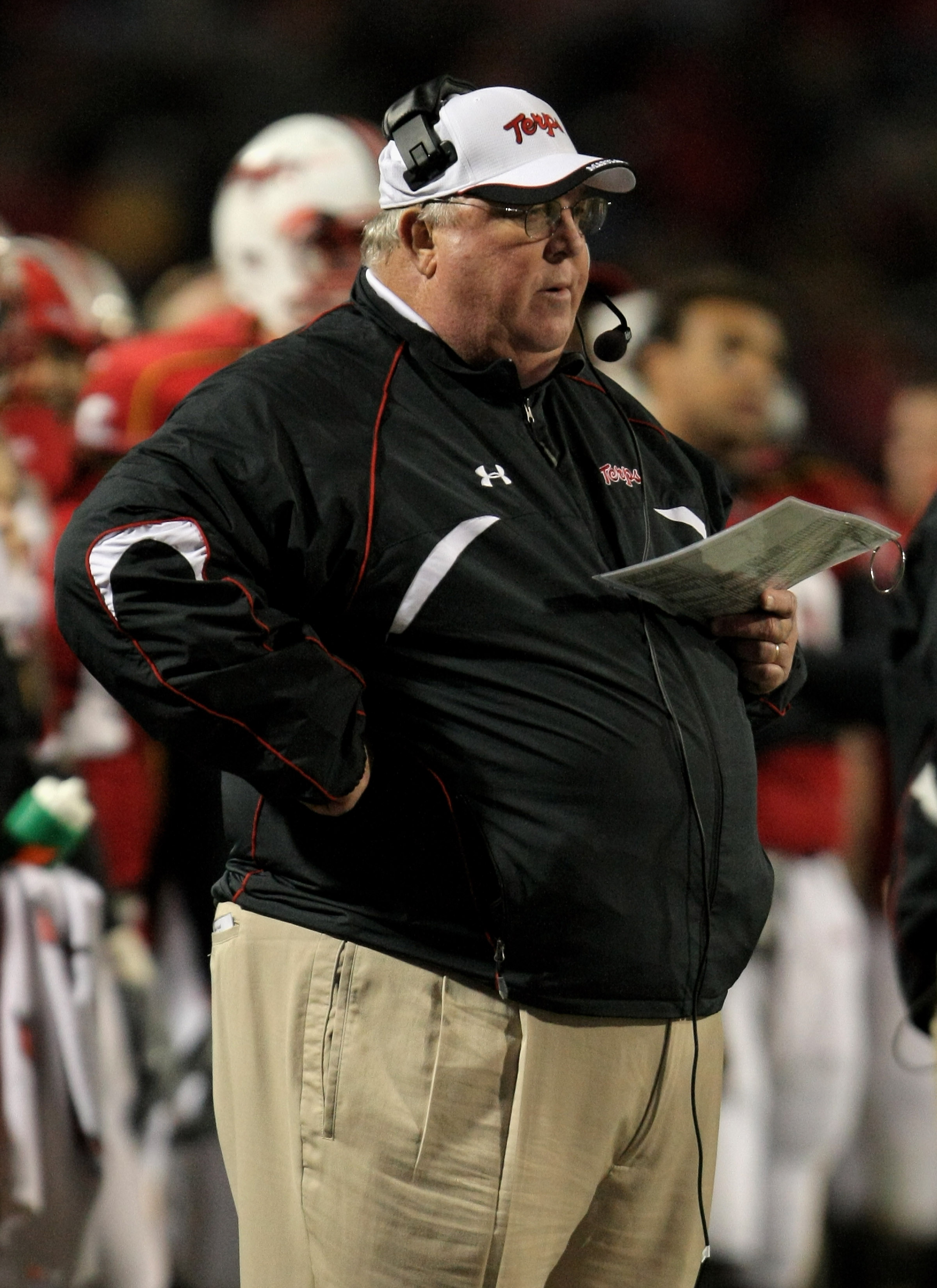 COLLEGE PARK, MD - NOVEMBER 10:  Head coach Ralph Friedgen leads the Maryland Terrapins against the Boston College Eagles at Byrd Stadium on November 10, 2007 in College Park, Maryland.  (Photo by Doug Pensinger/Getty Images)