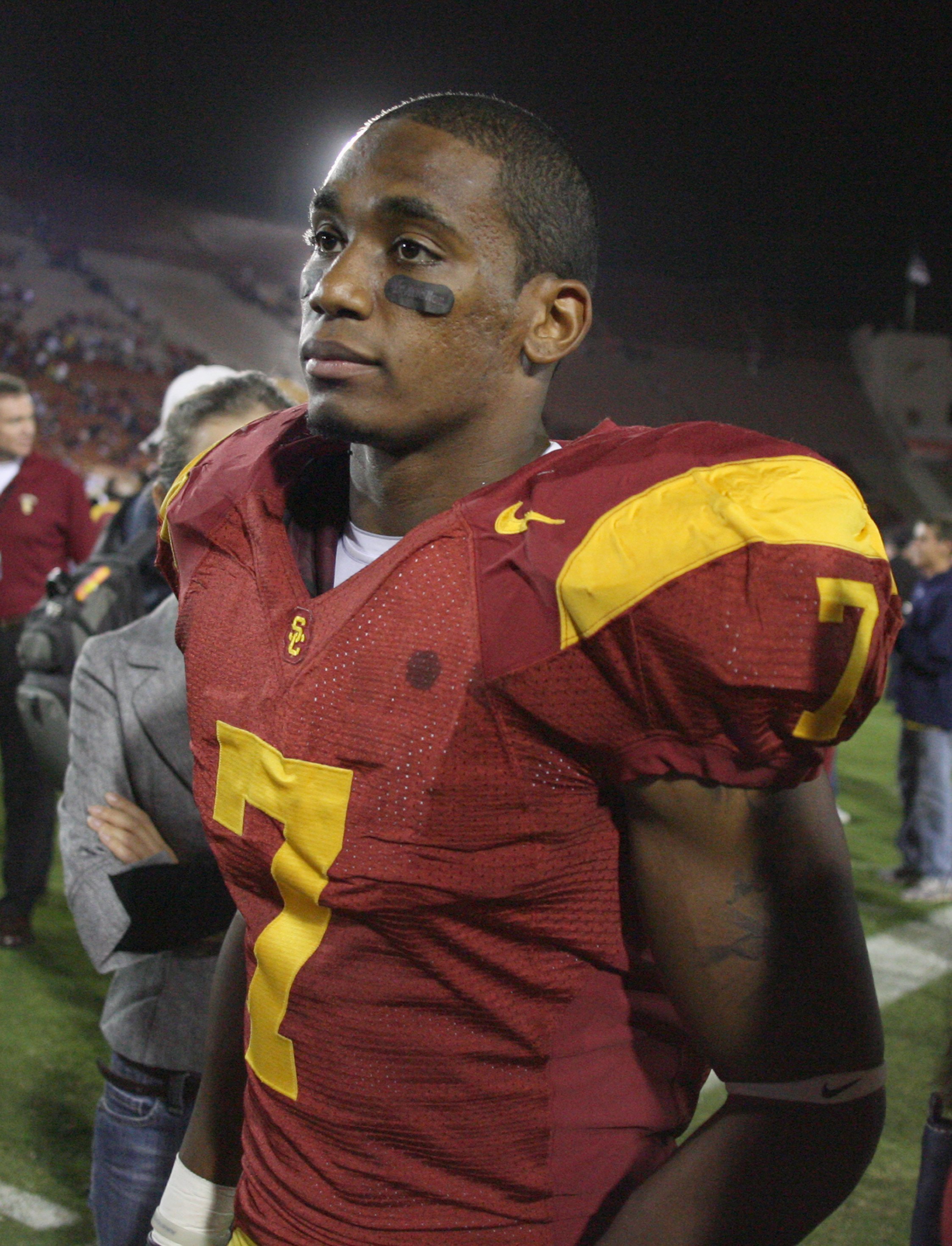 LOS ANGELES - OCTOBER 4: Vidal Hazelton of the USC Trojans walks off the field after the game against the Oregon Ducks on October 4, 2008 at the Los Angeles Memorial Coliseum in Los Angeles, California. USC won 44-10. (Photo by Jeff Golden/Getty Images