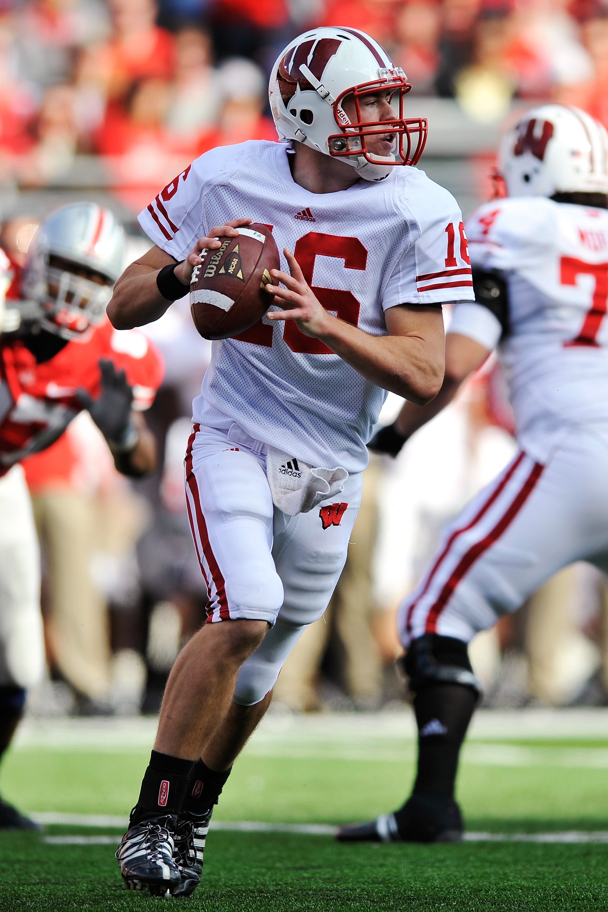 Report: Former Badger QB Scott Tolzien expected to be promoted on Dallas  Cowboys staff