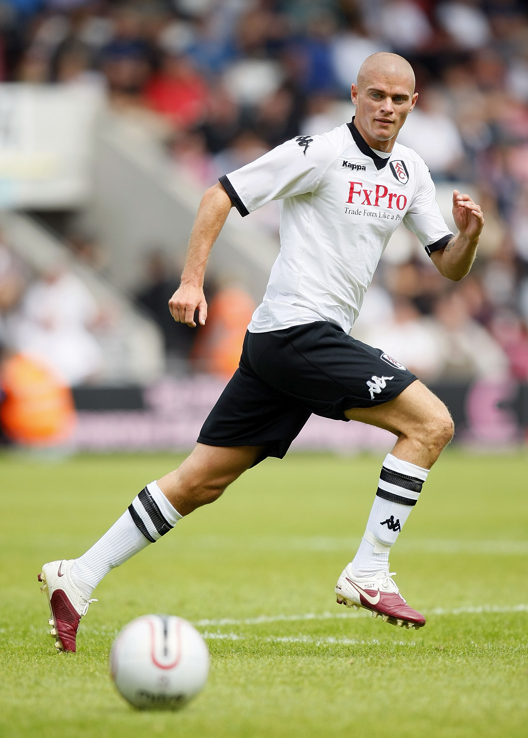 BOURNEMOUTH, ENGLAND - JULY 17: Paul Konchesky of Fulham in action during the pre season friendly match between AFC Bournemouth and Fulham at the Fitness First Stadium on July 17, 2010 in Bournemouth, England. (Photo by Tom Dulat/Getty Images)