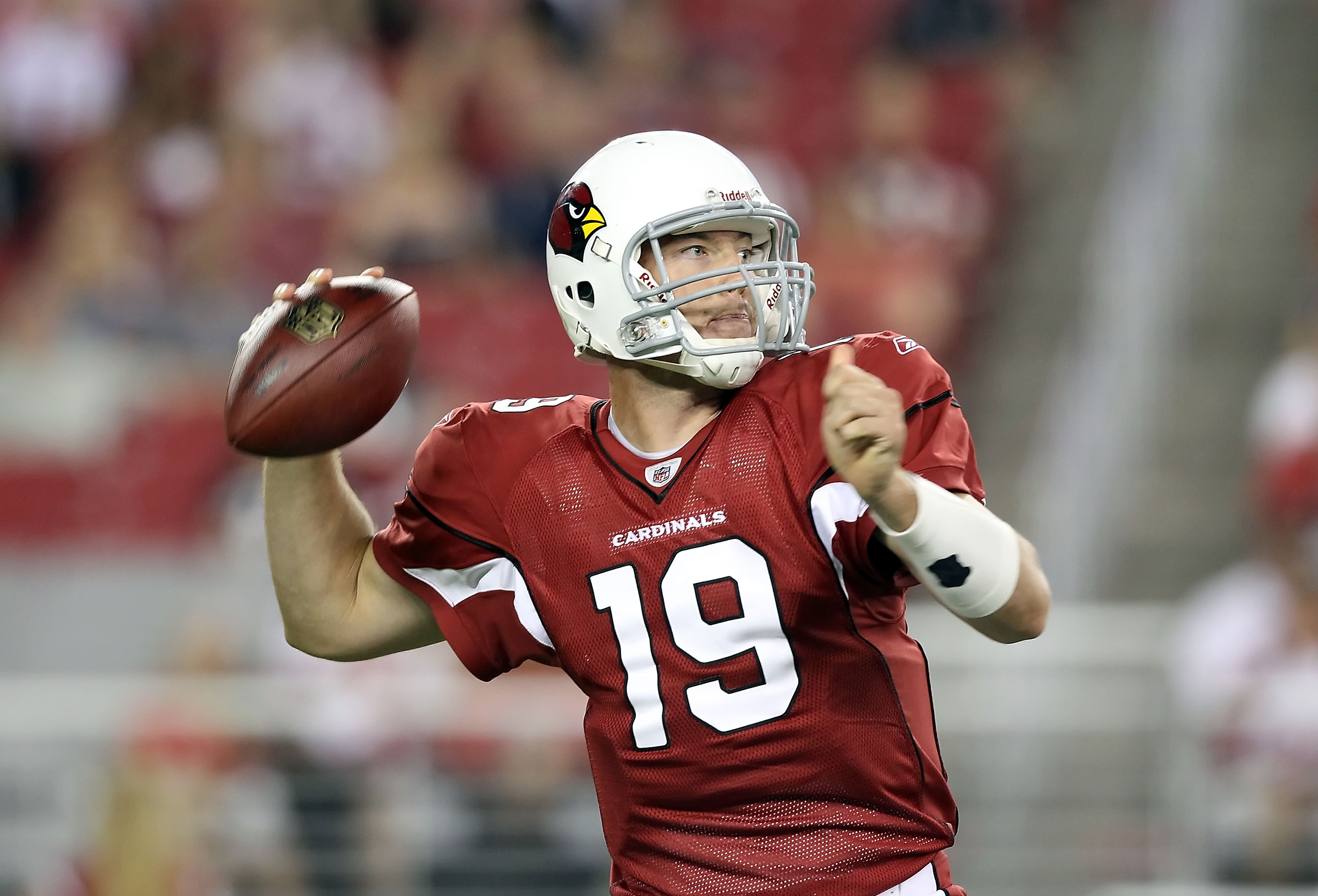 GLENDALE, AZ - AUGUST 14:  Quarterback John Skelton #19 of the Arizona Cardinals drops back to pass during preseason NFL game against the Houston Texans at the University of Phoenix Stadium on August 14, 2010 in Glendale, Arizona.  The Cardinals defeated 
