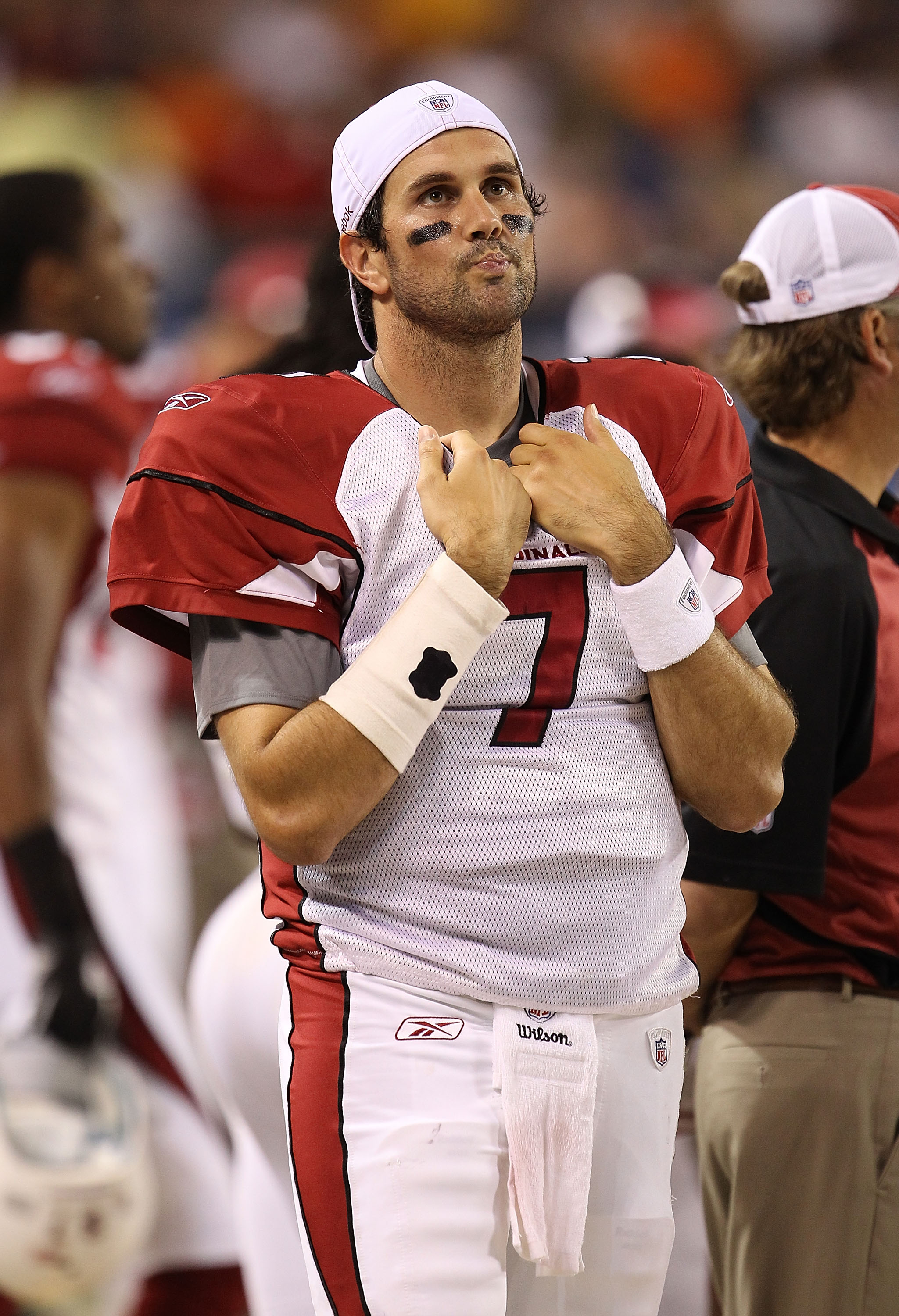 CHICAGO - AUGUST 28: Matt Leinart #7 of the Arizona Cardinals walks in the bench area during a preseason game against the Chicago Bears at Soldier Field on August 28, 2010 in Chicago, Illinois. The Cardinals defeated the Bears 14-9. (Photo by Jonathan Dan
