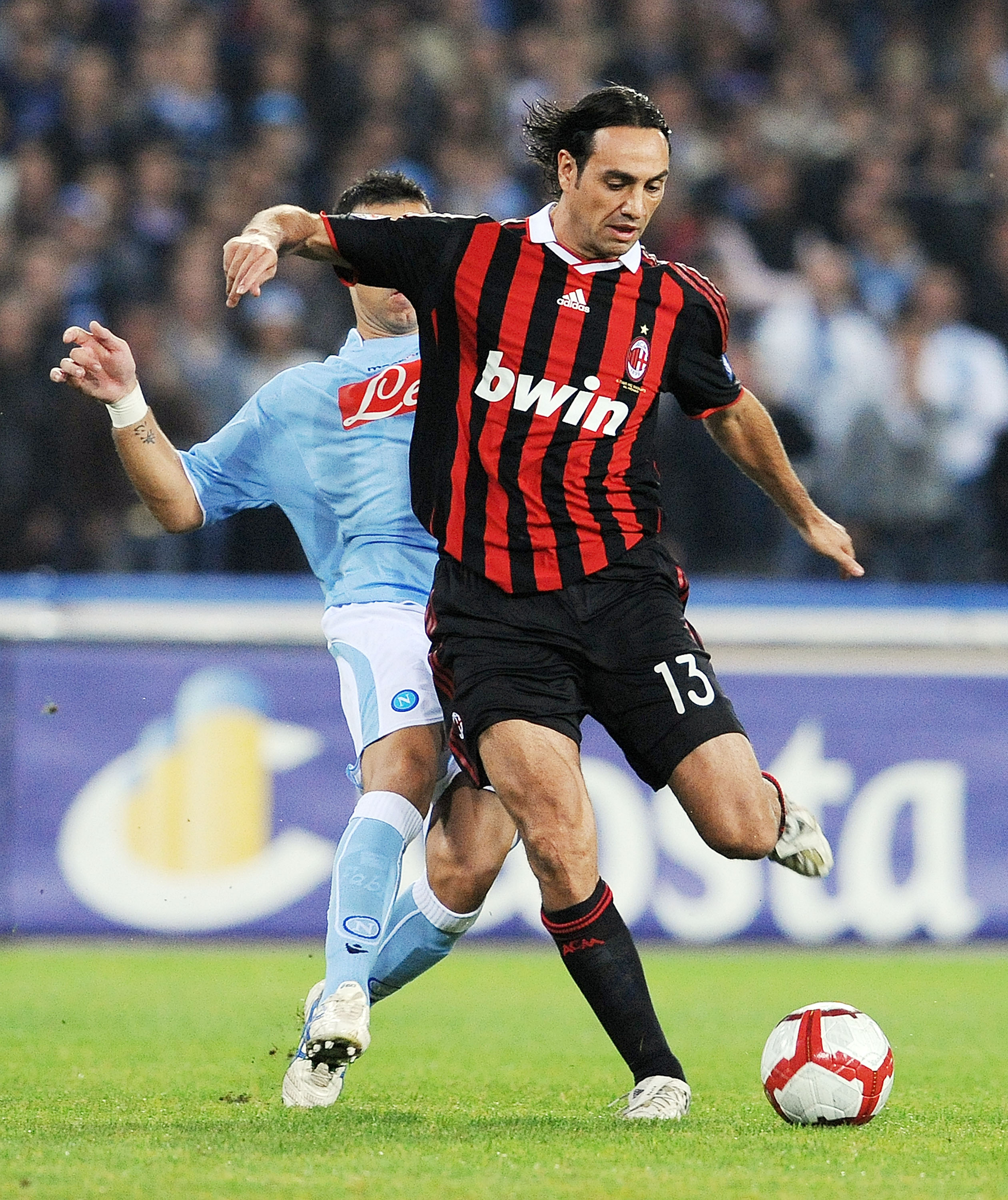 Nesta against Napoli in 2009.