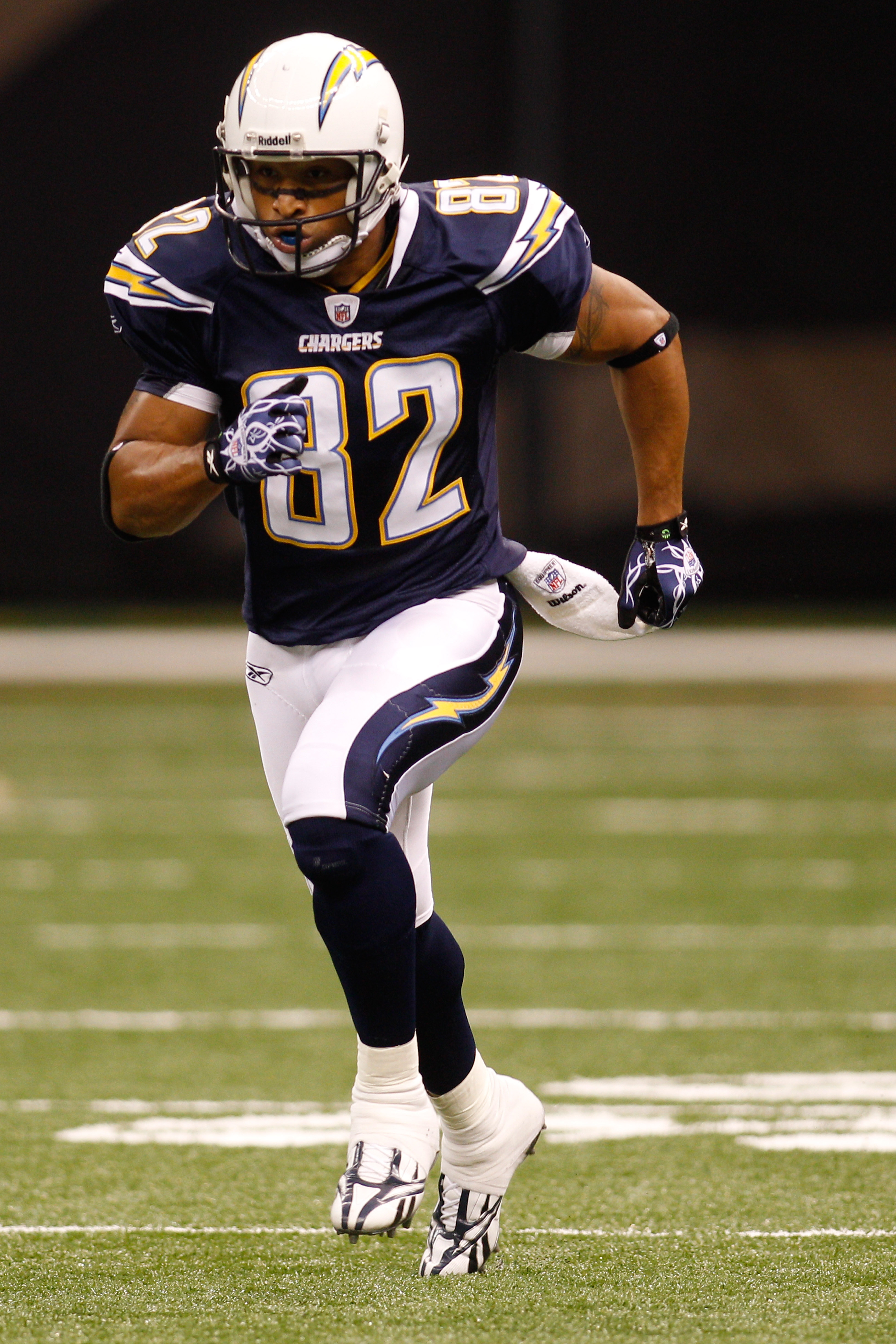 NEW ORLEANS - AUGUST 27:  Josh Reed #82 of the San Diego Chargers in action against the New Orleans Saints at the Louisiana Superdome on August 27, 2010 in New Orleans, Louisiana.  (Photo by Chris Graythen/Getty Images)
