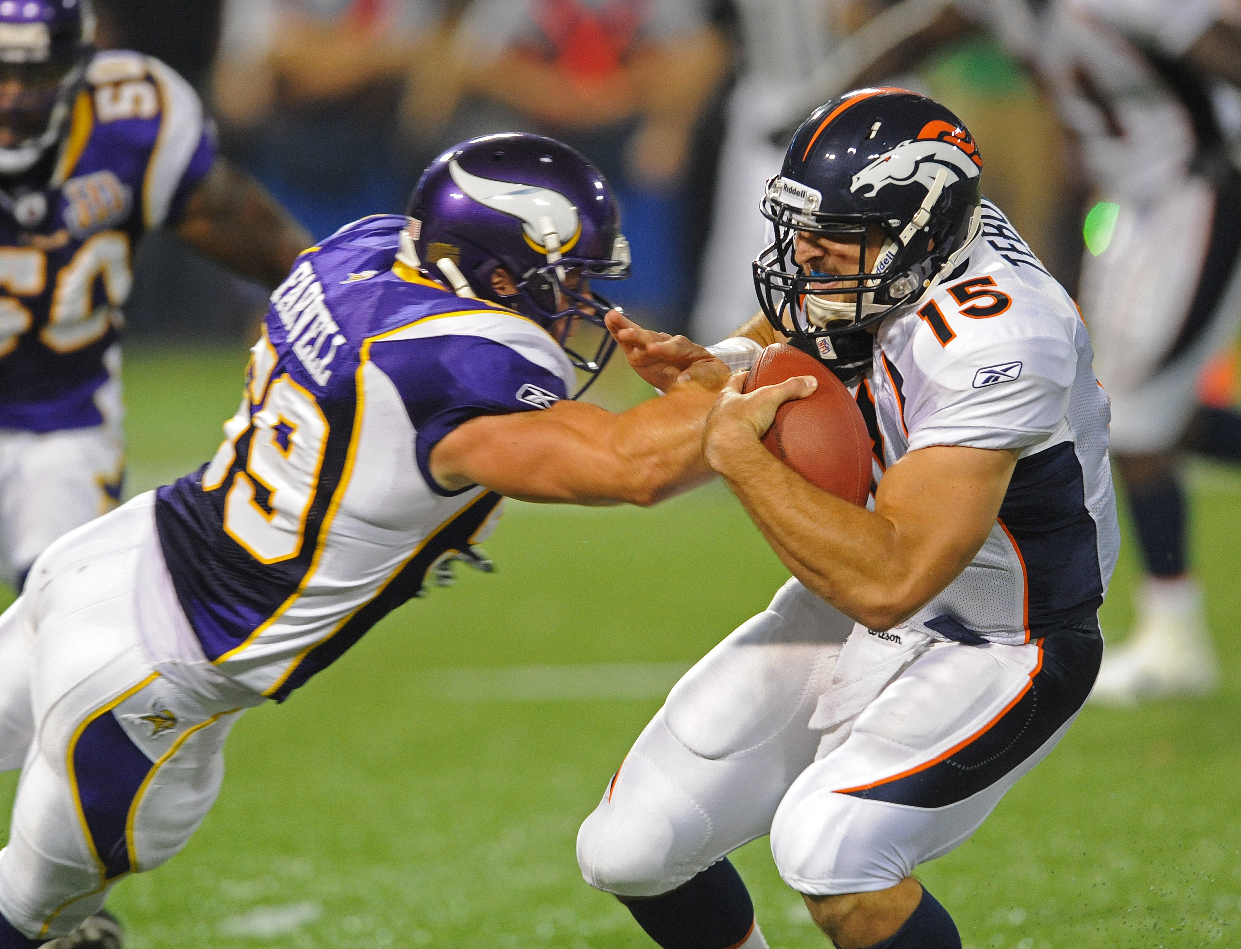 Broncos, Tim Tebow rally to beat Vikings 35-32; now tied atop AFC West –  The Denver Post