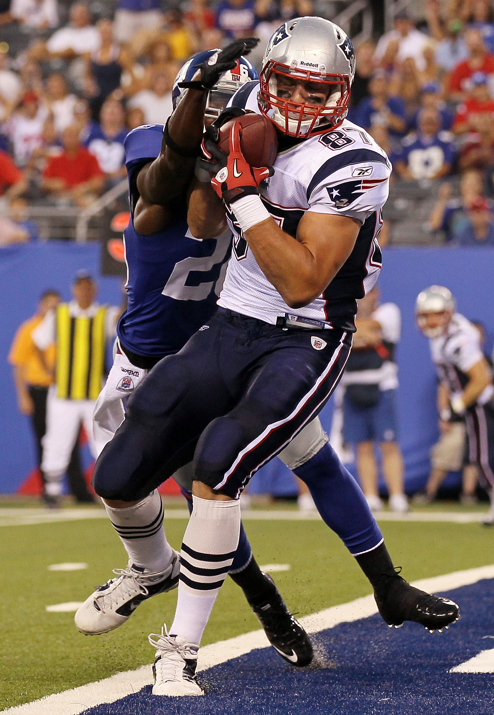 New England Patriots look to recreate the dual tight end set from 2010