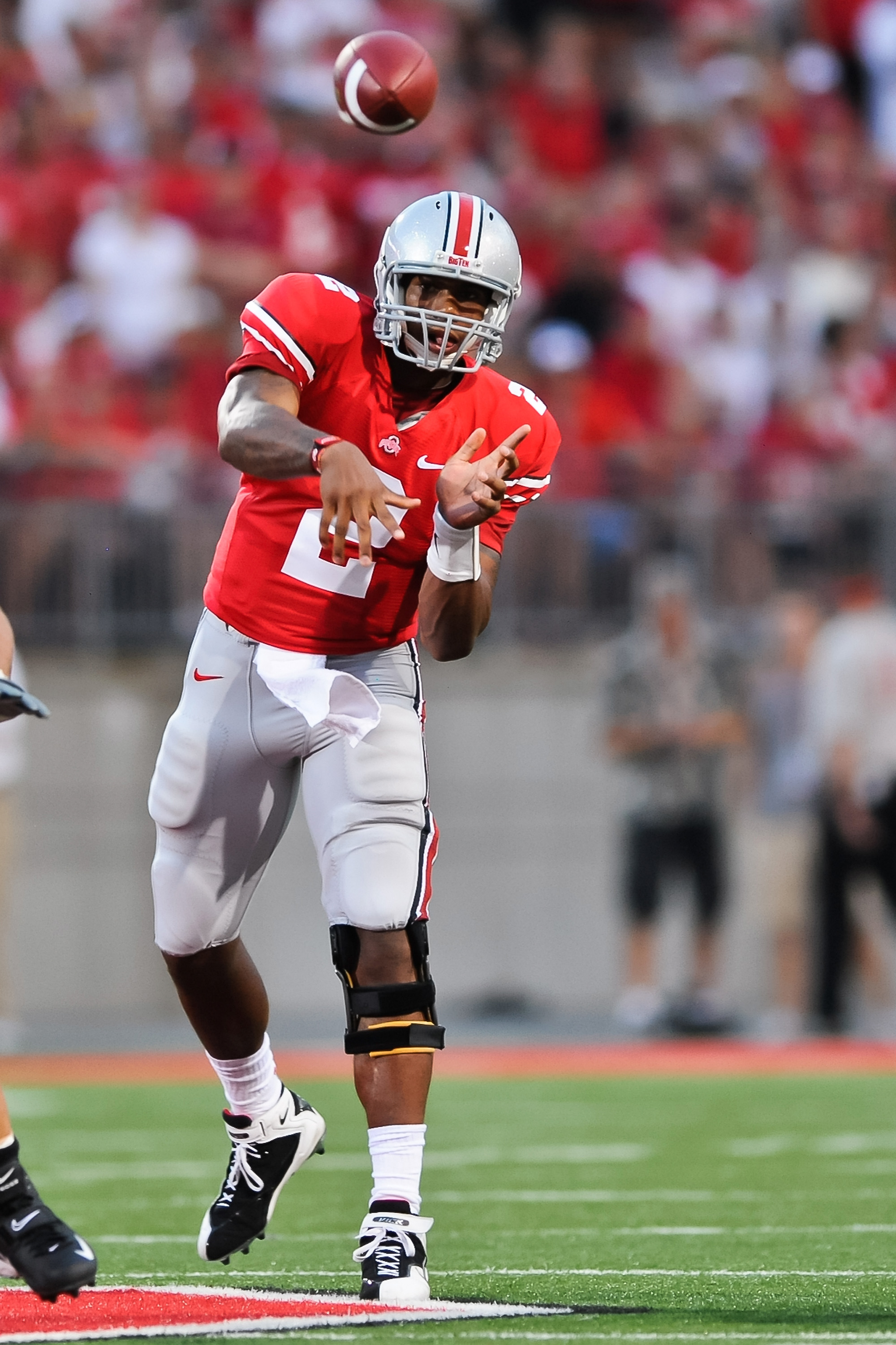 College Football: Power Ranking the Big Ten Quarterback Performances In ...