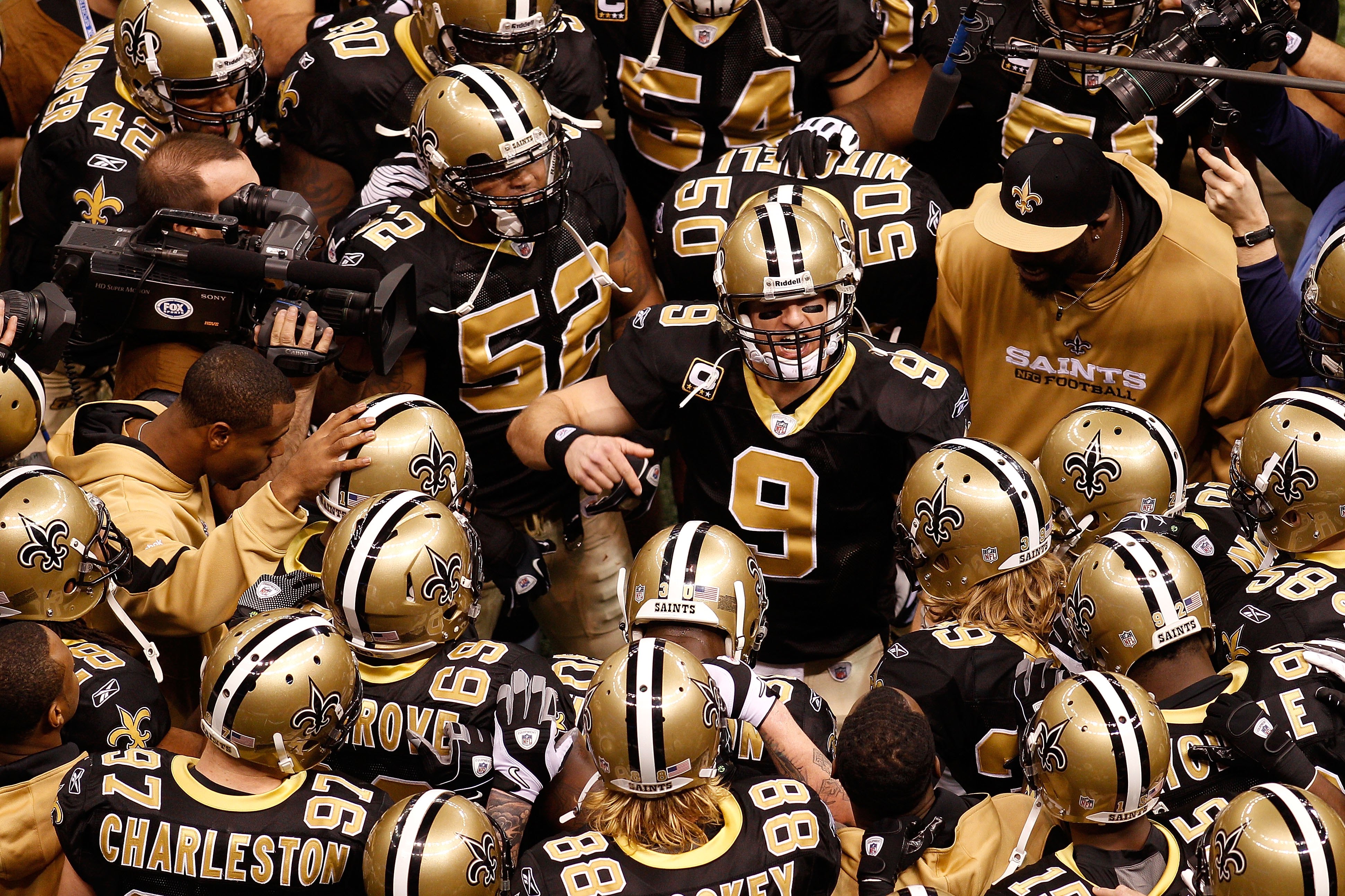 New Orleans Saints Pregame Huddle at Minnesota Vikings