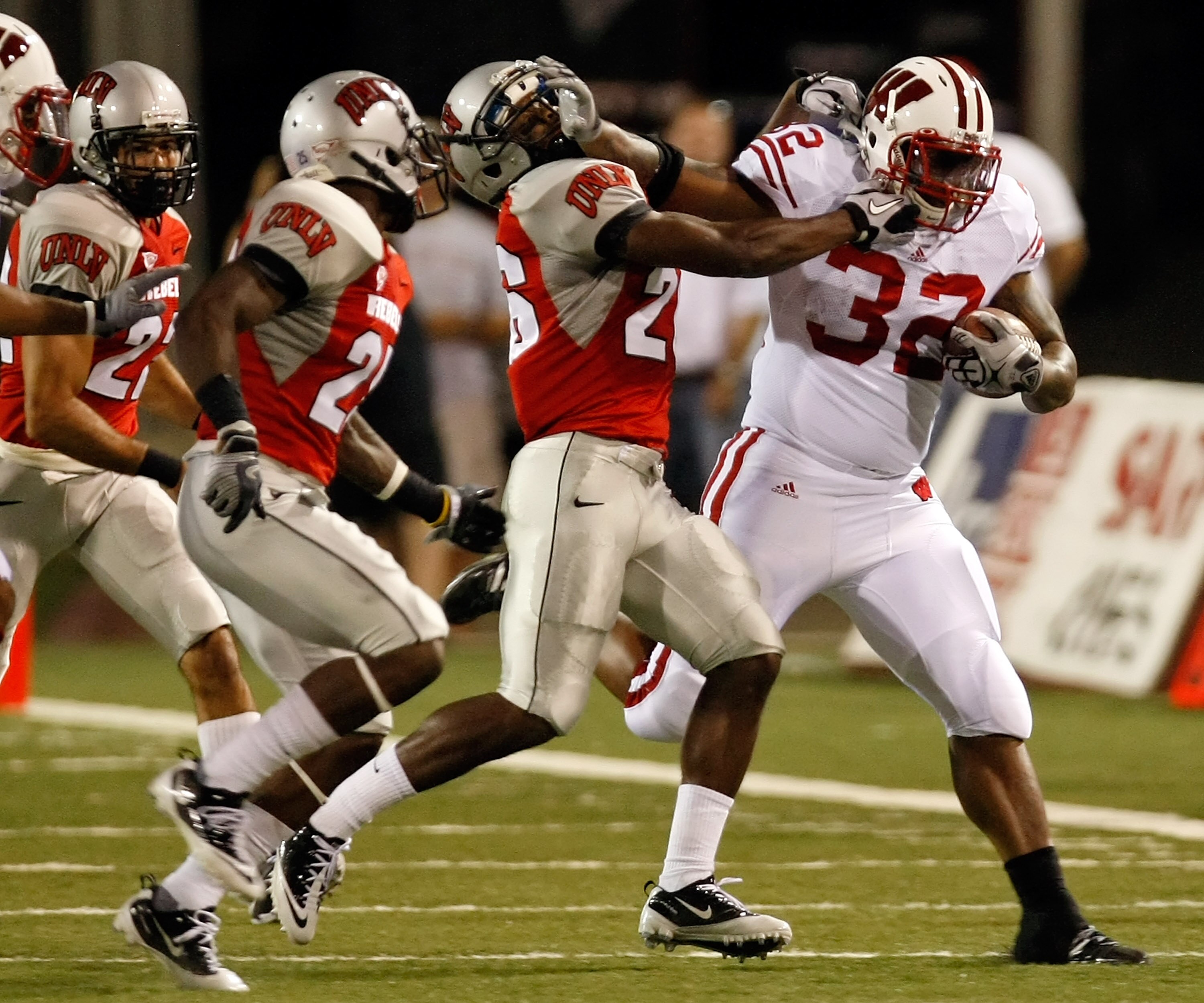 Wisconsin Football Breaking Down The Matchup With San Jose State Bleacher Report Latest News Videos And Highlights Ball state and san josé state will meet at arizona stadium in tucson for the 2020 arizona bowl.