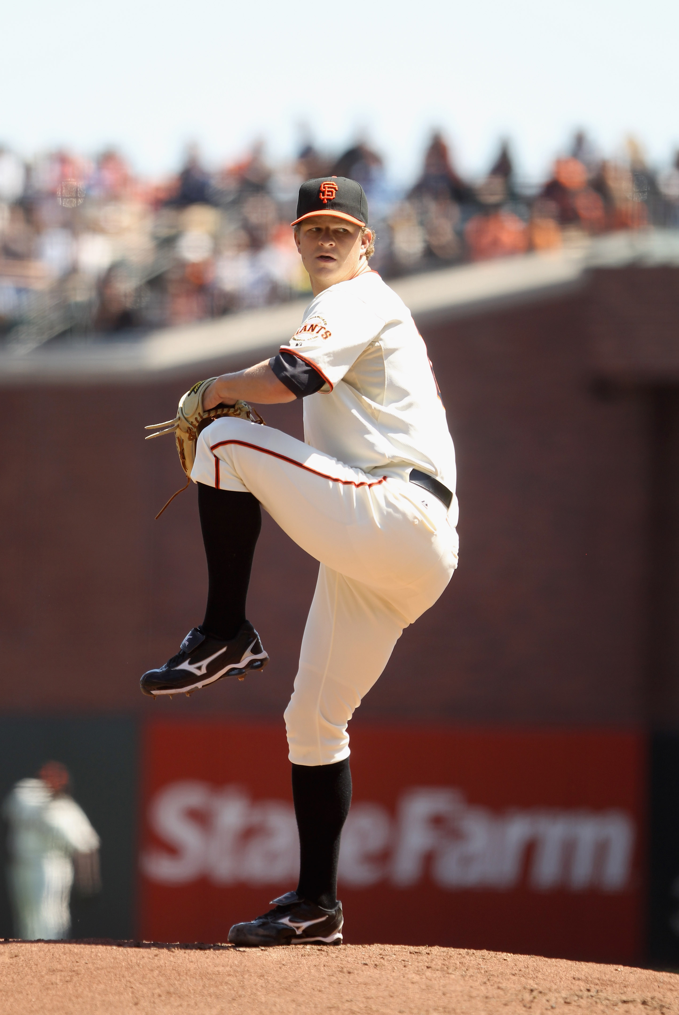 San Francisco Giants can't solve Ubaldo Jimenez, fall to Colorado