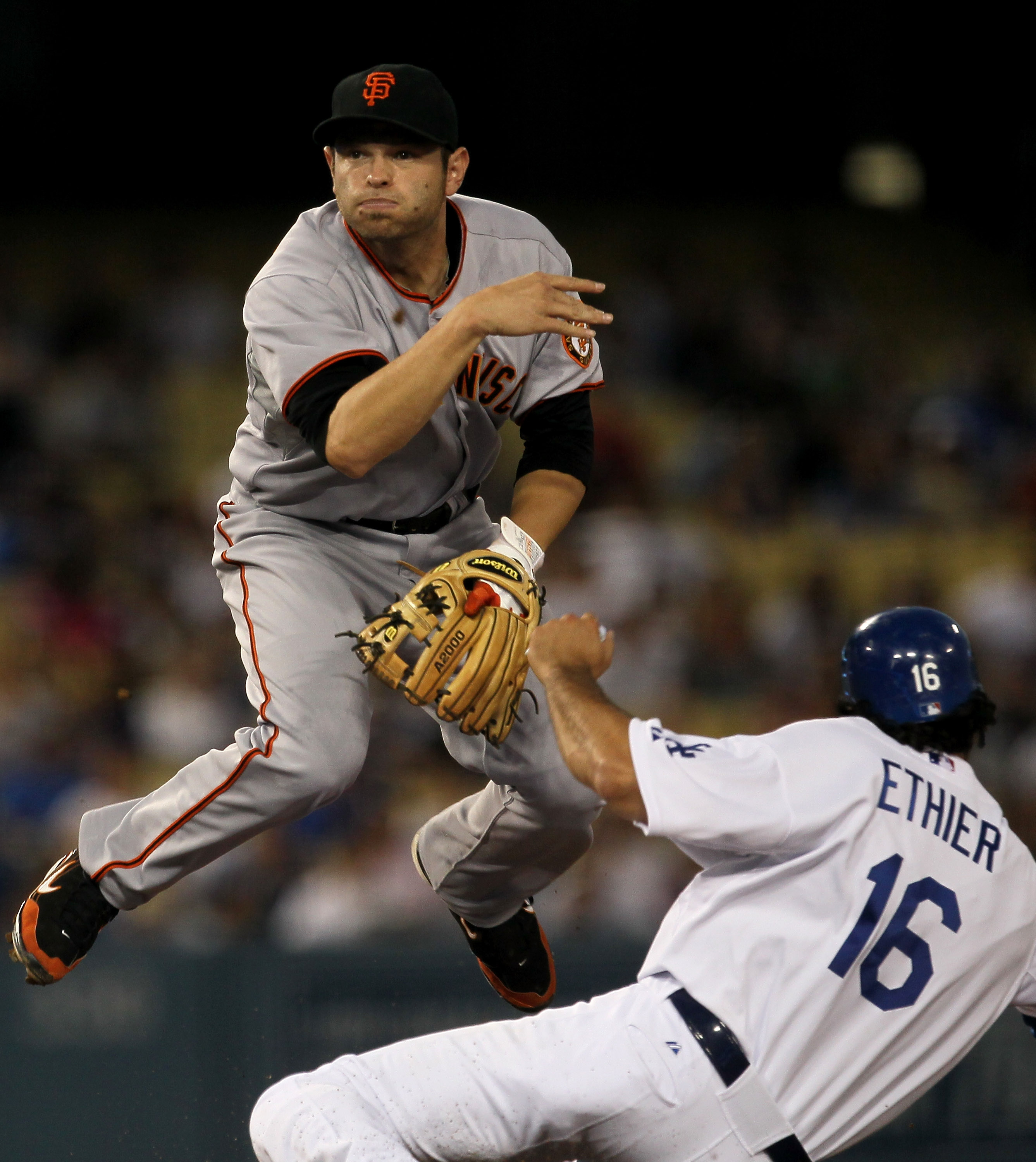 San Francisco Giants can't solve Ubaldo Jimenez, fall to Colorado