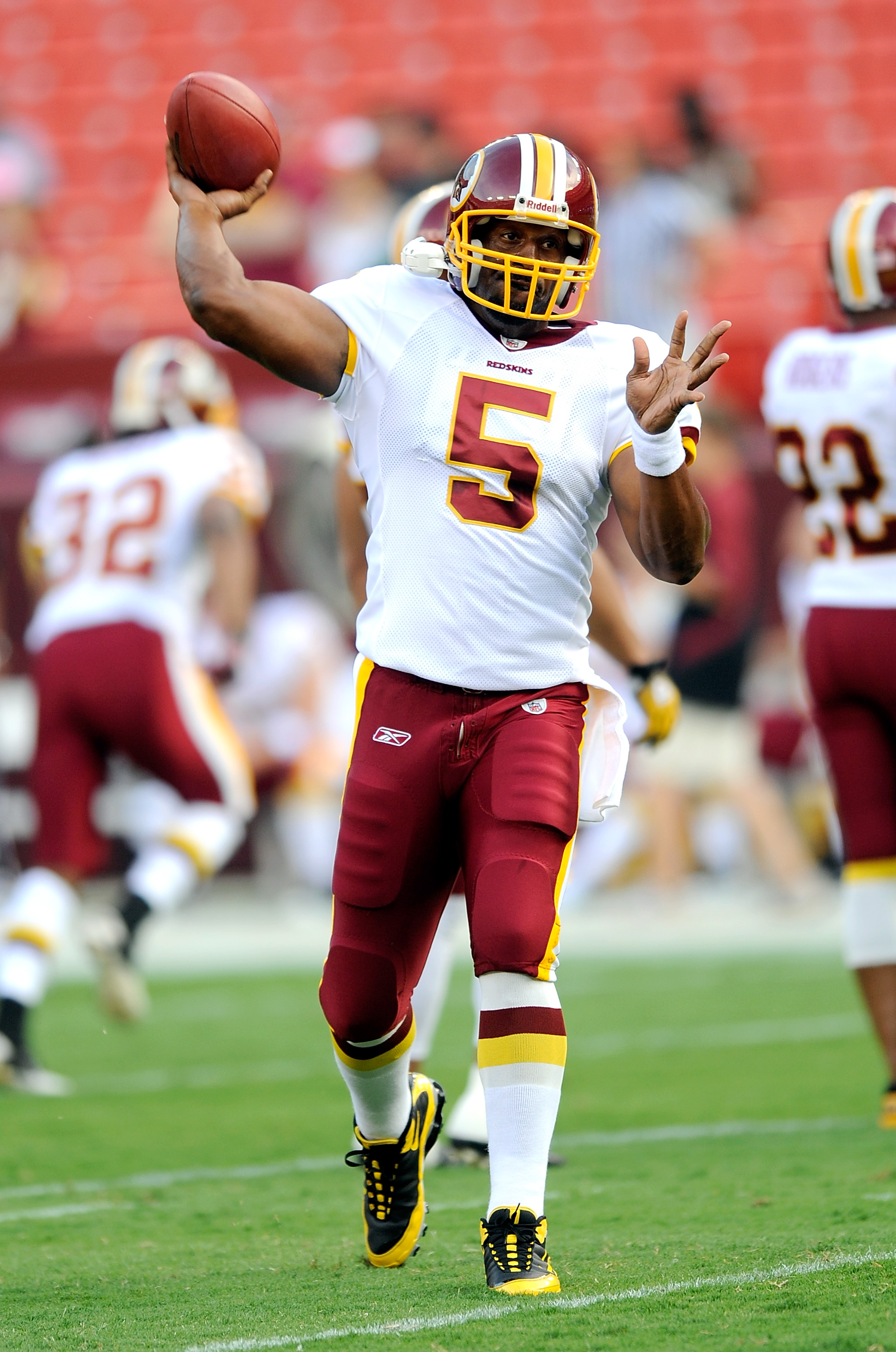 LANDOVER, MD - AUGUST 21:  Donovan McNabb #5 of the Washington Redskins warms up before the preseason game against the Baltimore Ravens at FedExField on August 21, 2010 in Landover, Maryland.  (Photo by Greg Fiume/Getty Images)