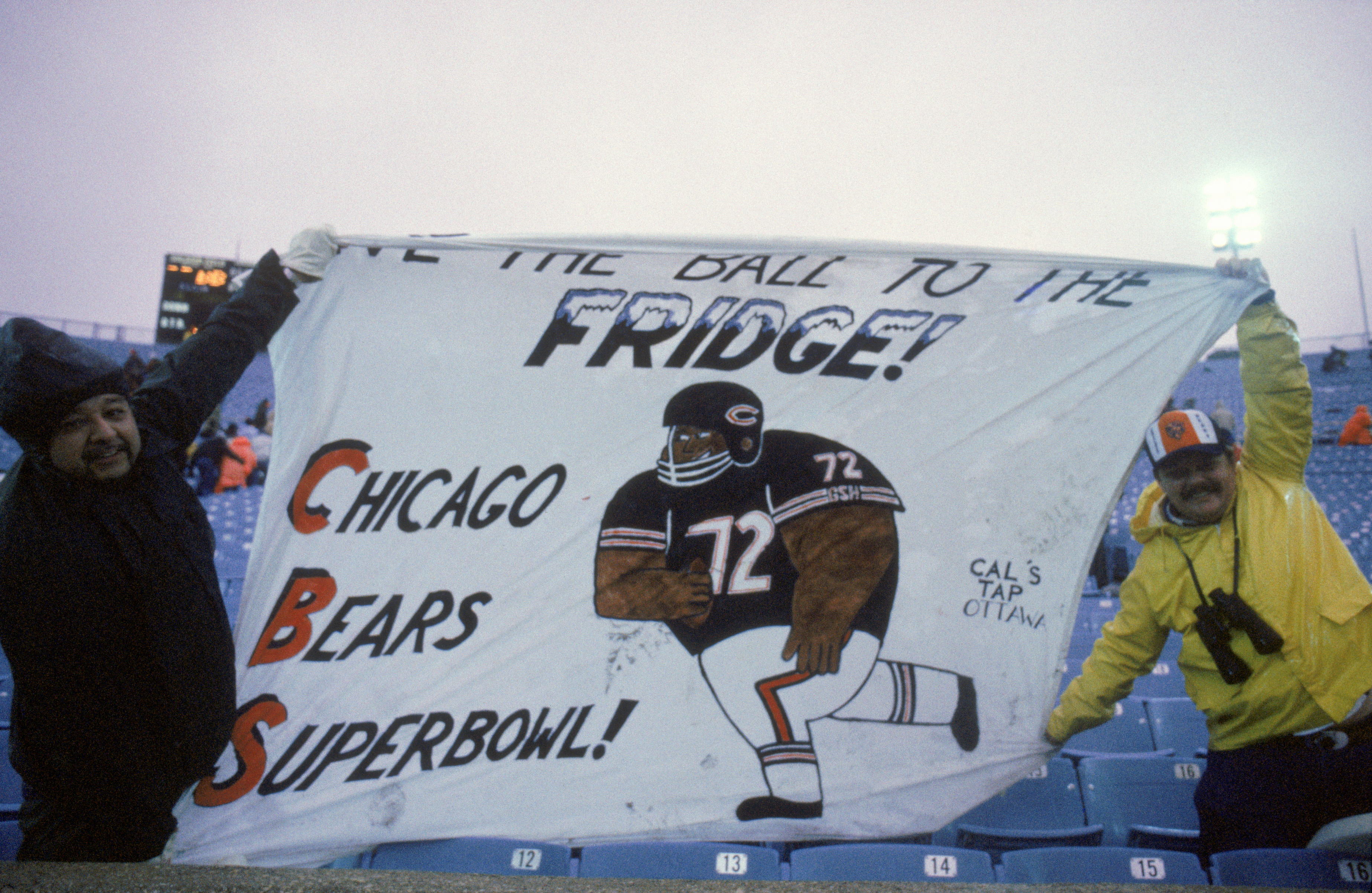 NFL Alumni on X: This #ThrowbackThursday features the HISTORIC 1985 @ ChicagoBears defensive line. Did you know: Their top-notch defense ranked  first in the NFL in '85, and went on to help defeat