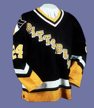 pittsburgh penguins jerseys history