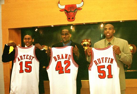Chicago Bulls: Tyson Chandler 2001/02 Rookie Red Champion Jersey