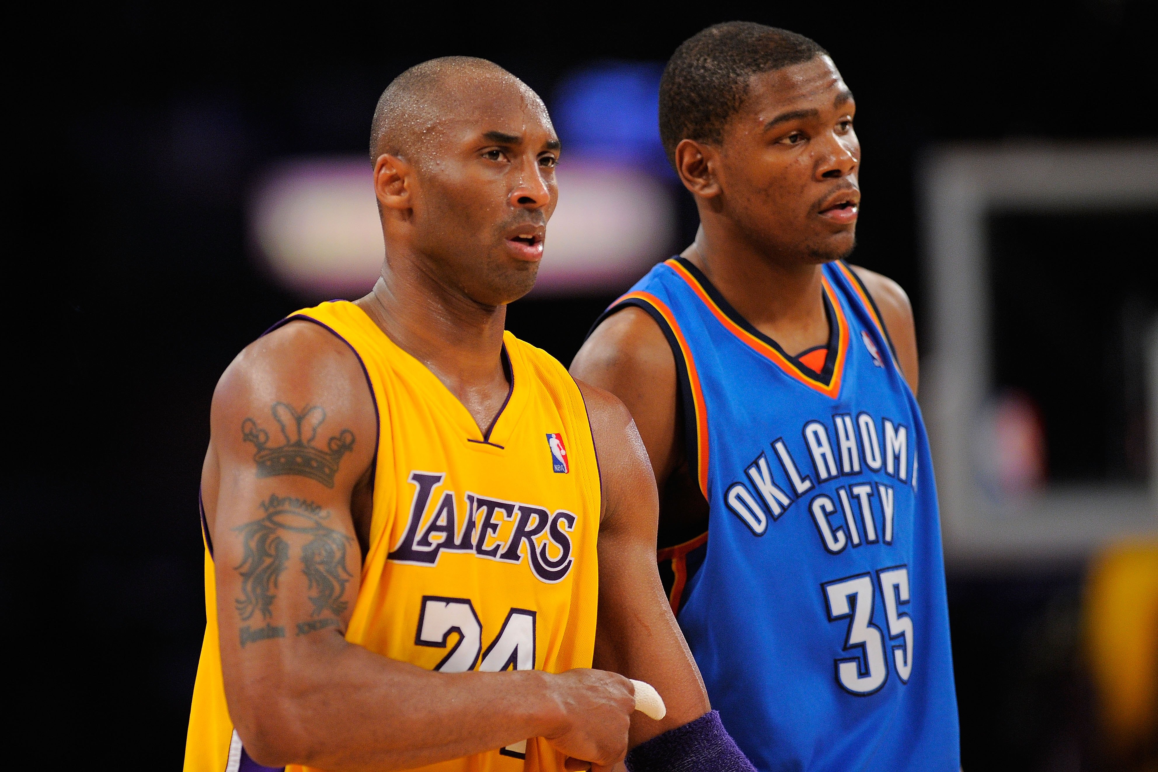 LOS ANGELES, CA - APRIL 27:  Kobe Bryant #24 of the Los Angeles Lakers stands next to Kevin Durant #35 of the Oklahoma City Thunder during Game Two of the Western Conference Quarterfinals of the 2010 NBA Playoffs at Staples Center on April 27, 2010 in Los