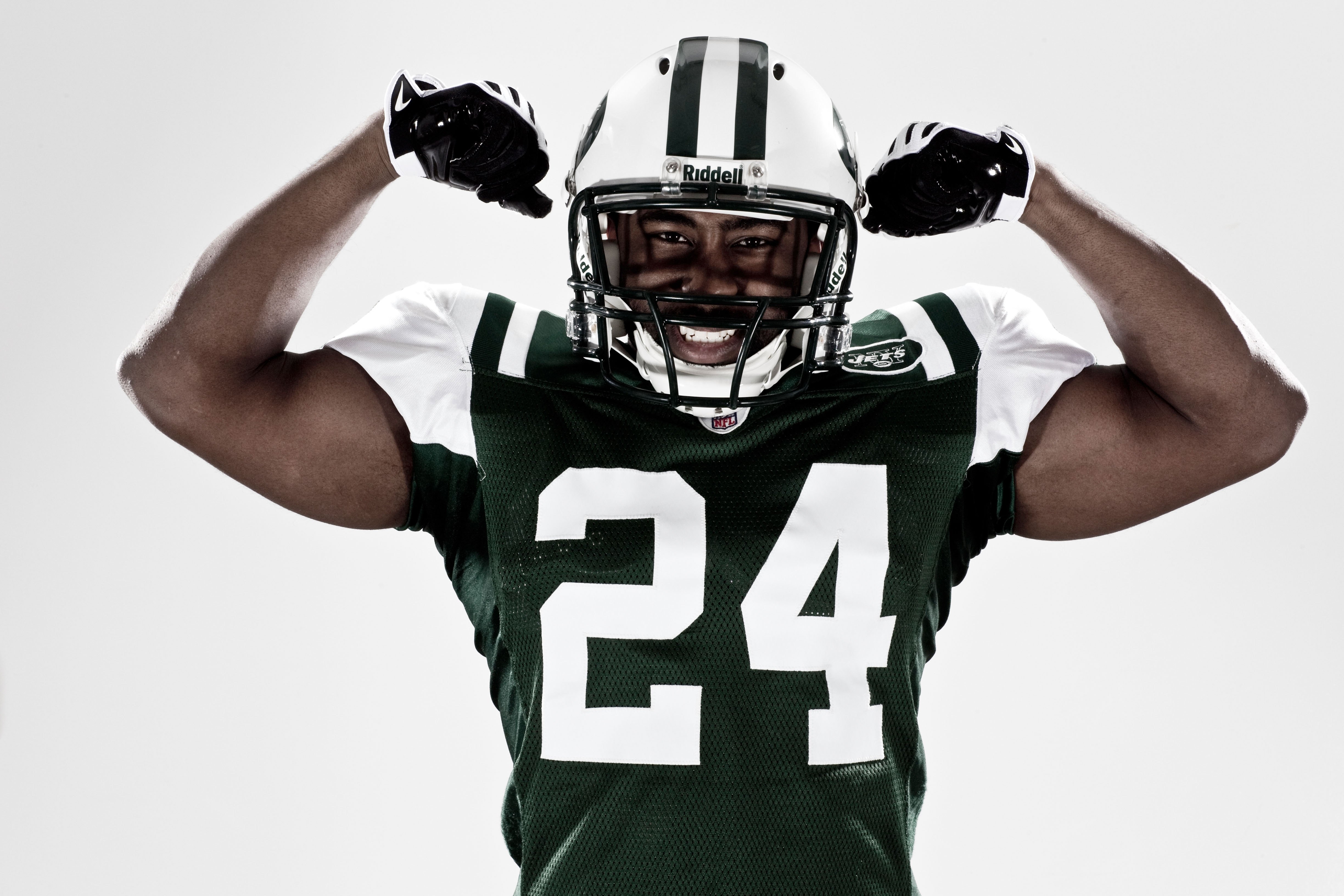 Darrelle Revis signs with Chiefs, will likely face Jets in Week 13