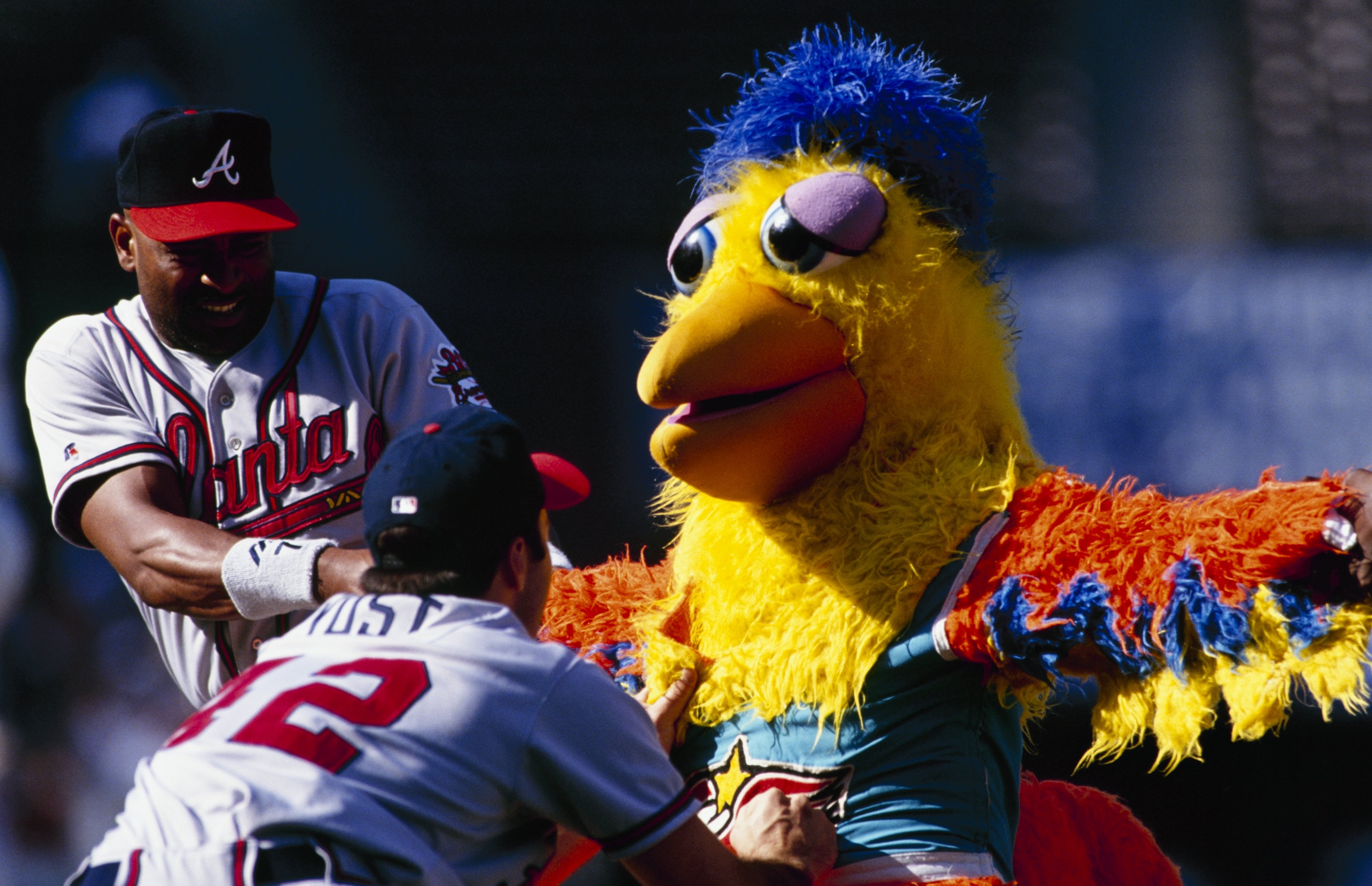 SAN DIEGO - JULY 16:  The San Diego Chicken performs during the San Diego Padres game against the Atlanta Braves at Jack Murphy Stadium on July 16, 1995 in San Diego, California. (Photo by Stephen Dunn/Getty Images)