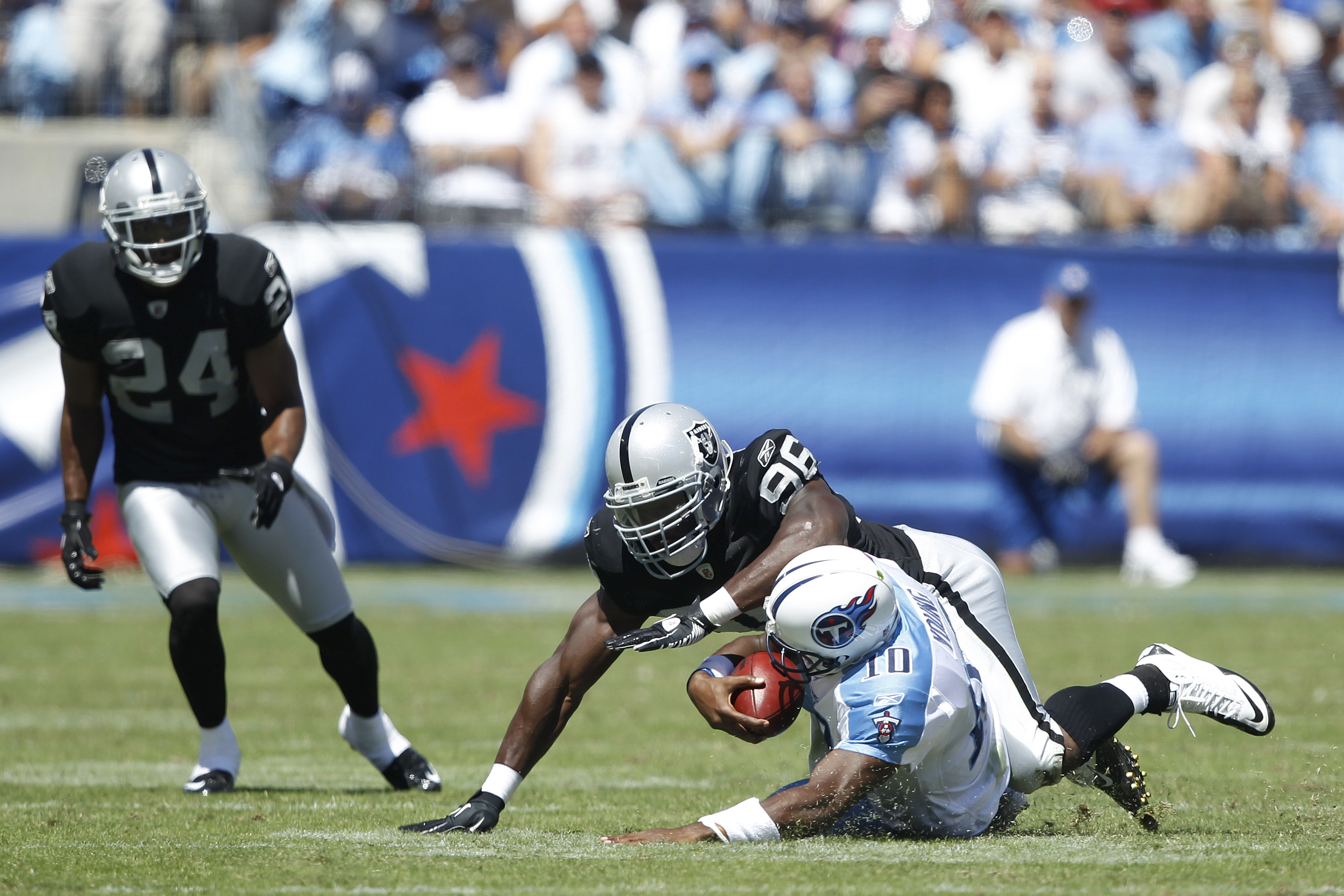 Vince Young: Oakland Raiders Are Most Likely NFL Team for His Talents, News, Scores, Highlights, Stats, and Rumors