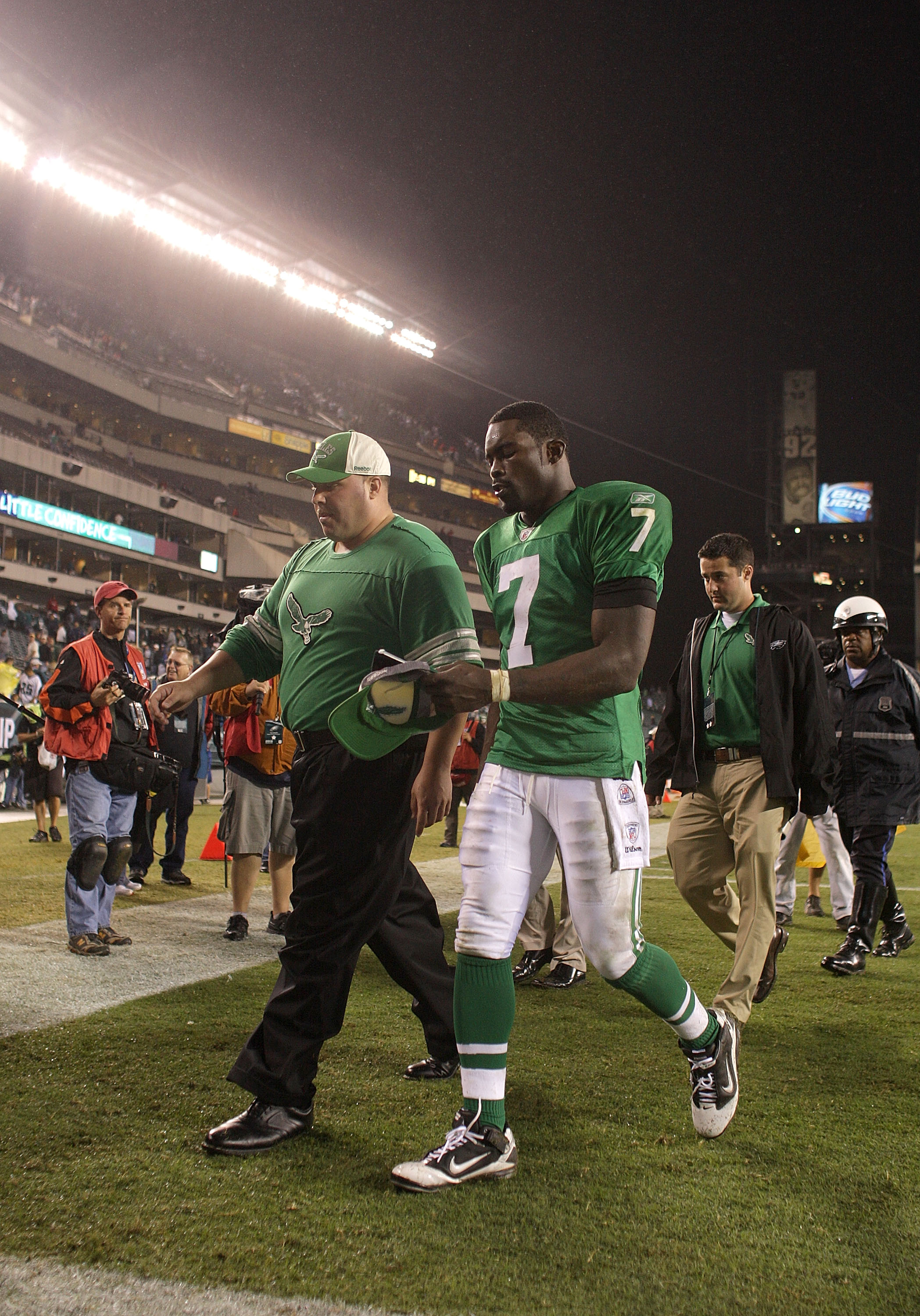 7 Reasons To Embrace Michael Vick As Eagles Starter