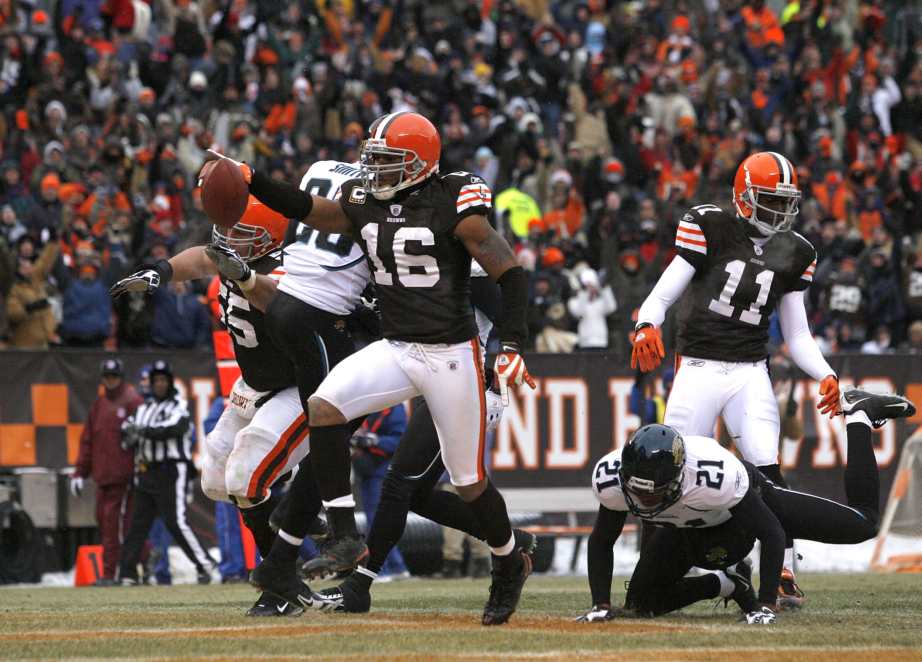 Cleveland Browns Fan Forum: Beat Writer Says Mike Holmgren Should