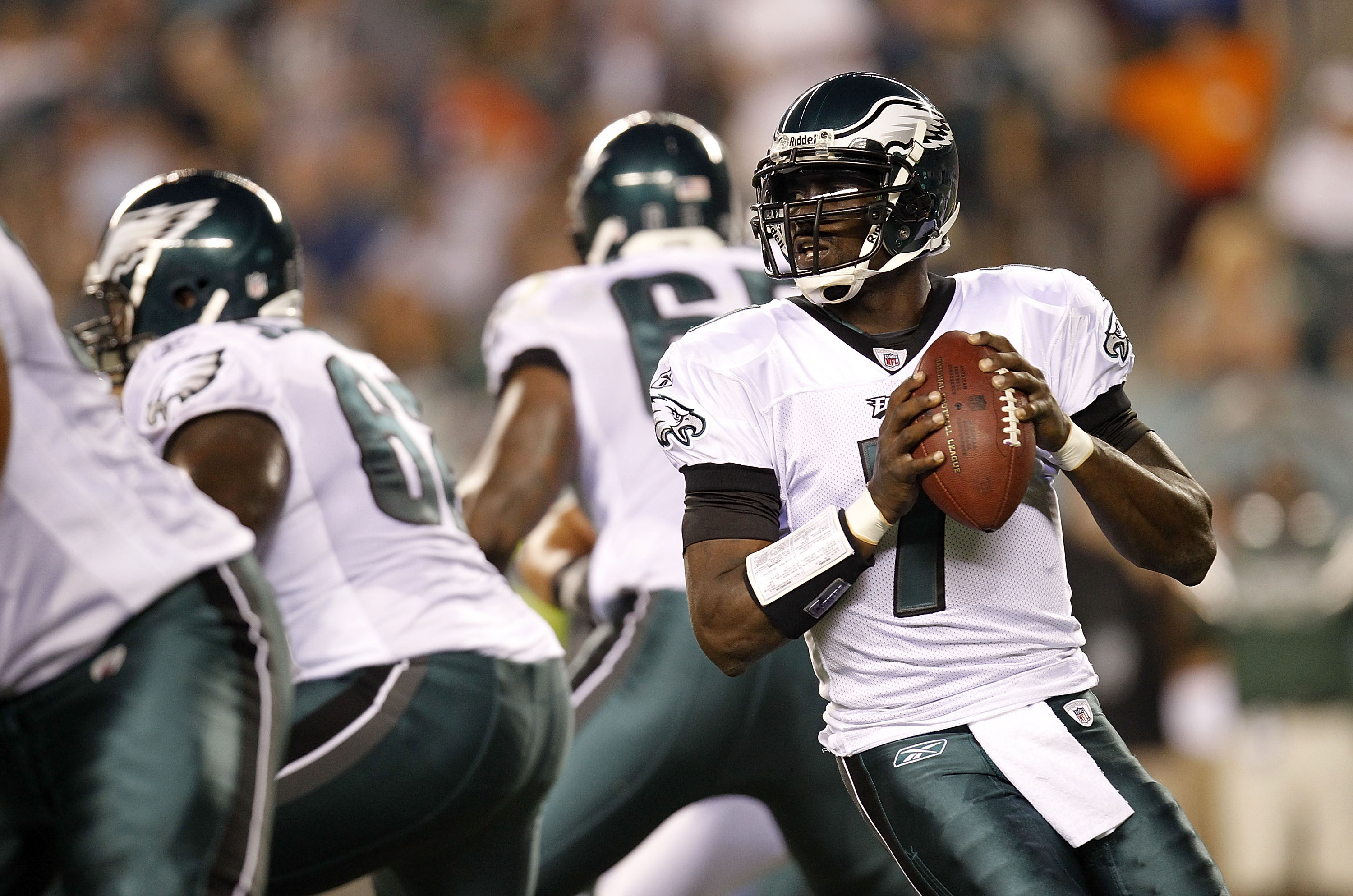 Michael Vick: 10 Reasons He Must Continue As Philadelphia Eagles