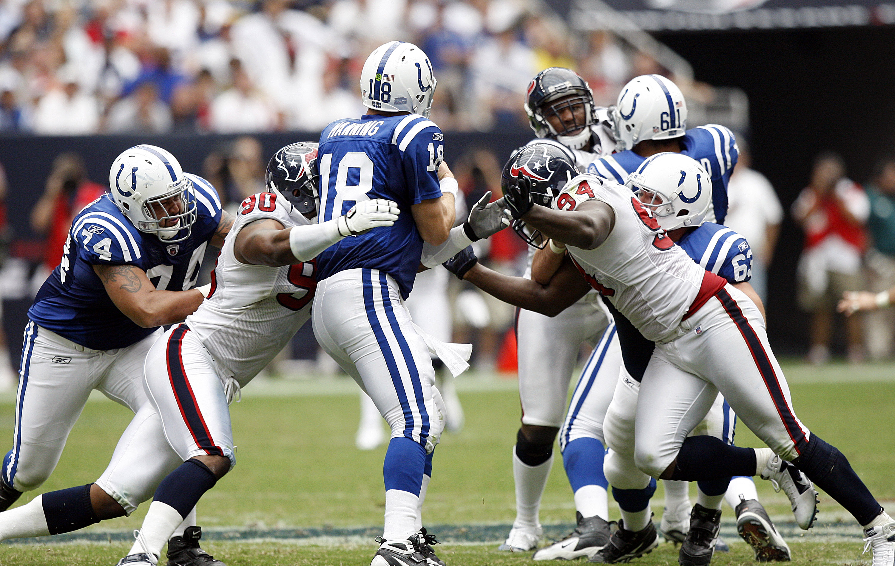 Eli Manning struggled against Peyton, Colts, beat Patriots in Super Bowl in  Indianapolis