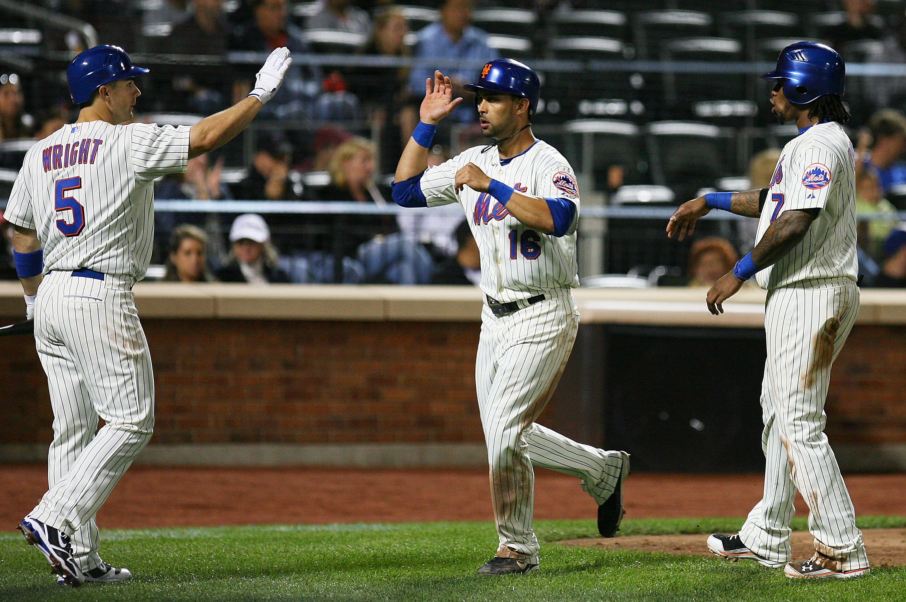 Martin Prado, Braves shake off celebration to beat Marlins