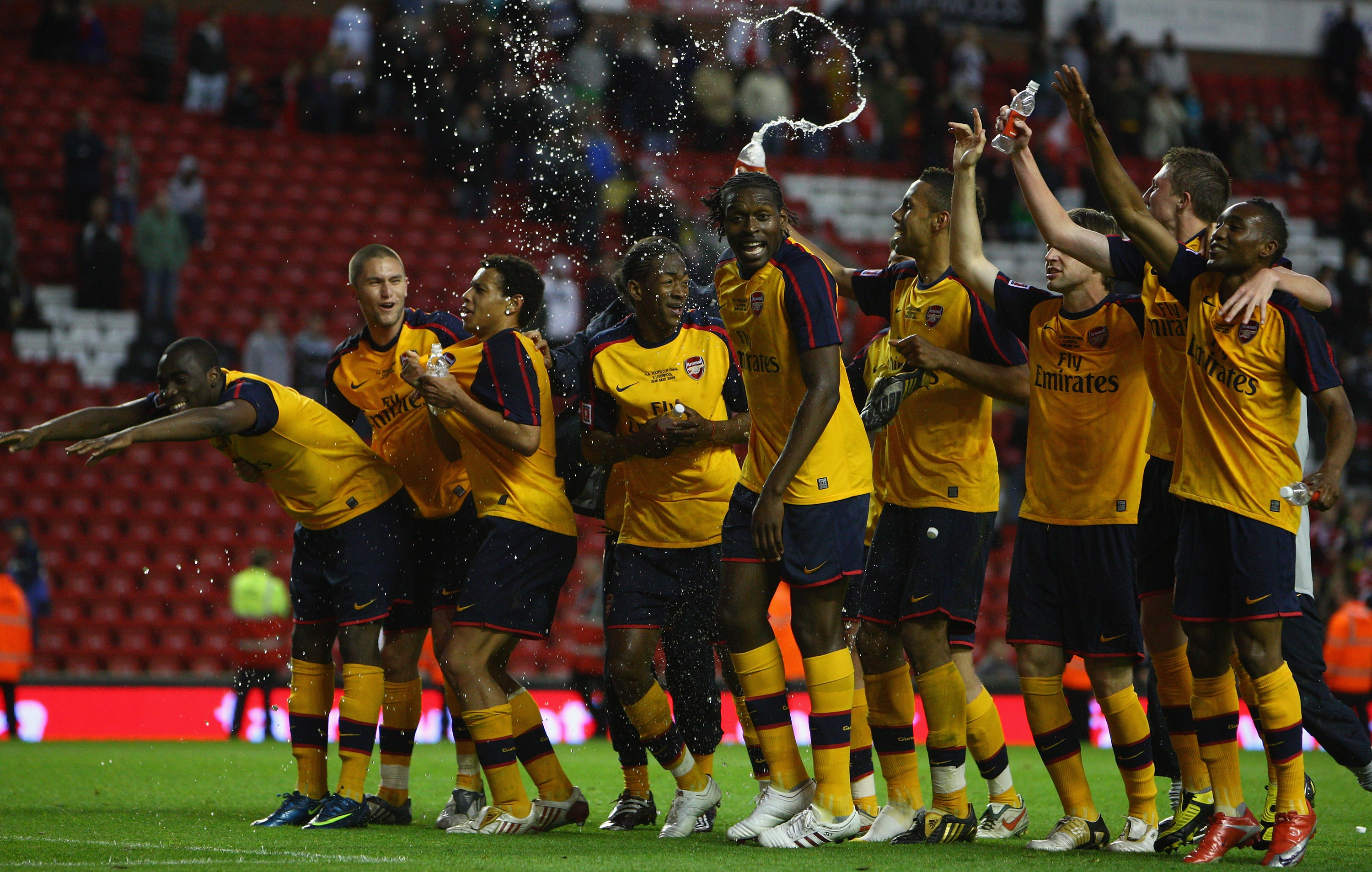 LIVERPOOL, ENGLAND - MAY 26:  The Arsenal team celebrate winning the FA Youth Cup during the second leg of the FA Youth Cup final sponsored by E.ON, between Liverpool and Arsenal at Anfield on May 26, 2009 in Liverpool, England.  (Photo by Jamie McDonald/