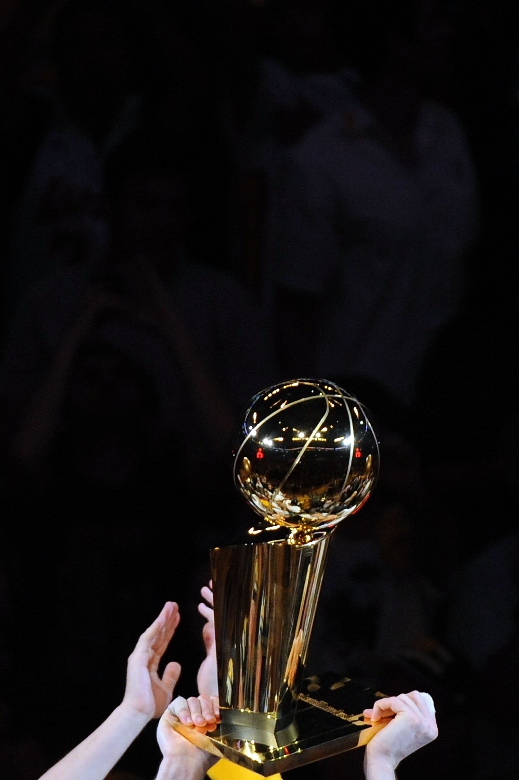 LOS ANGELES, CA - JUNE 17:  The Los Angeles Lakers hold up the Larry O'Brien Trophy after the Lakers defeated the Boston Celtics in Game Seven of the 2010 NBA Finals at Staples Center on June 17, 2010 in Los Angeles, California.  NOTE TO USER: User expres