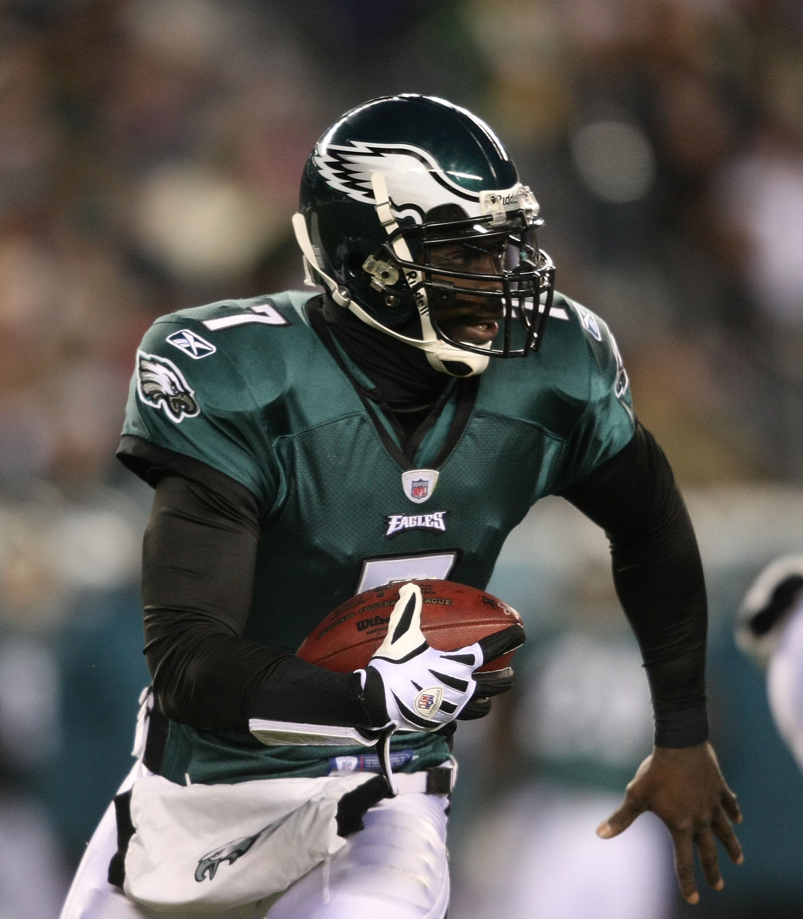 Michael Vick: Why He Needs To Force an In-Season Trade Out of