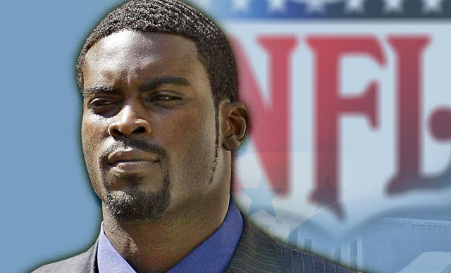 Mike Vick Still an EagleFor Now