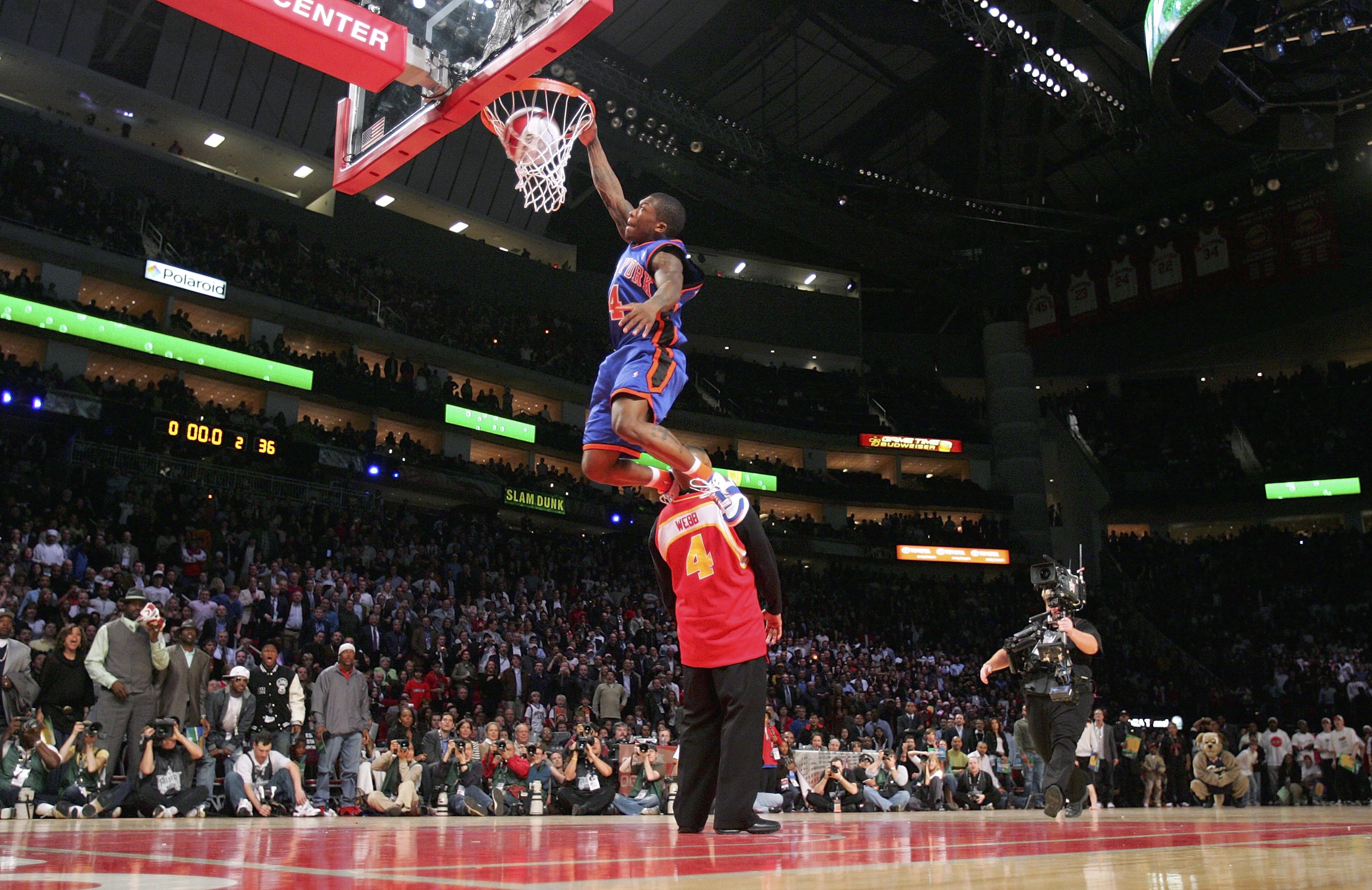 Michael Jordan Owns The Nba Vertical Jump Where S Carter And