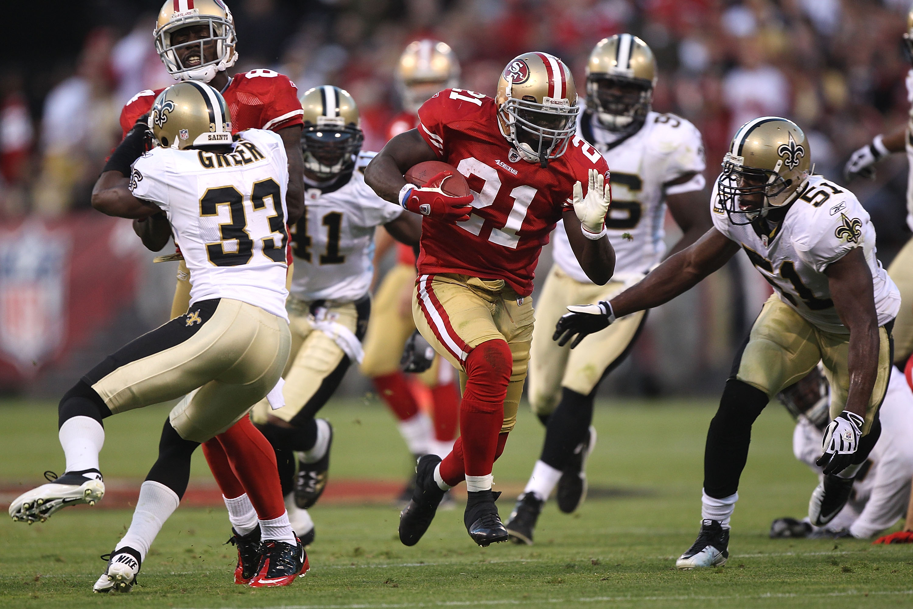 20 September 2010: San Francisco 49ers linebacker Patrick Willis #52 during  the NFL regular season game between the New Orleans Saints and the San  Francisco 49ers at Candlestick Park in San Francisco