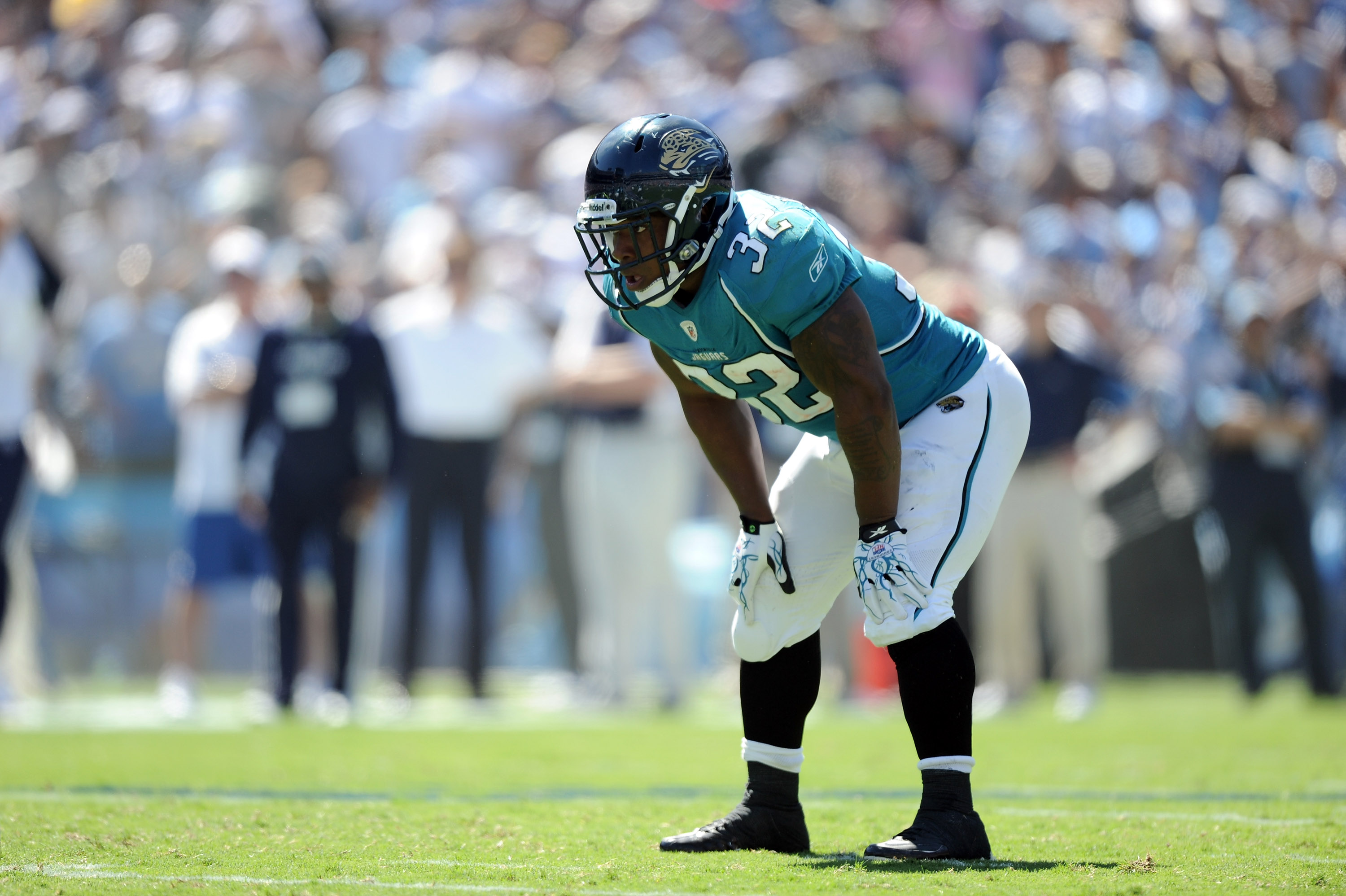 Vick makes his Eagles debut in 33-32 win over Jags - The San Diego  Union-Tribune